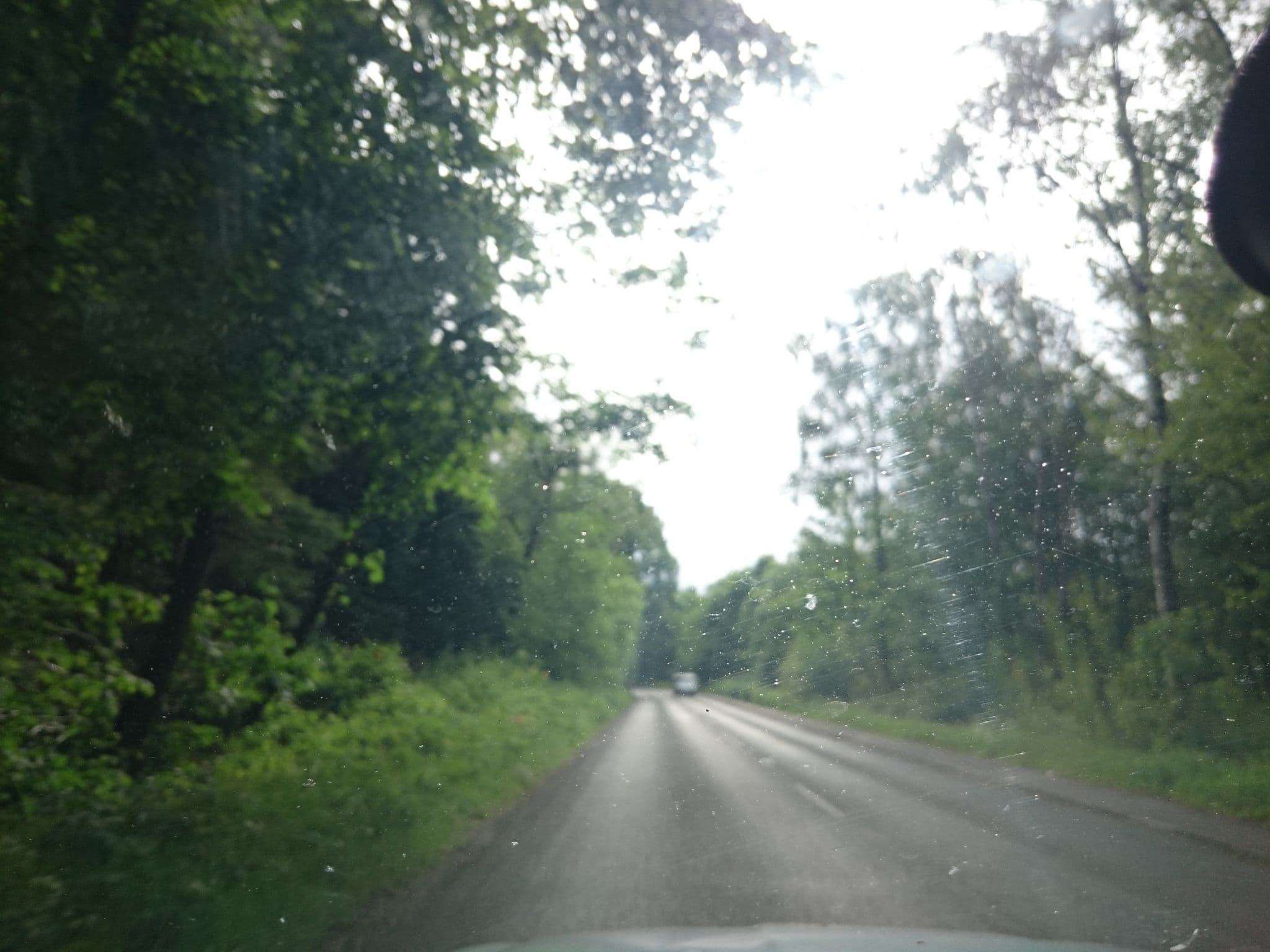 Street view near Groomes Hotel, Bordon, Bordon — © taft (CC BY-SA · Mapillary)