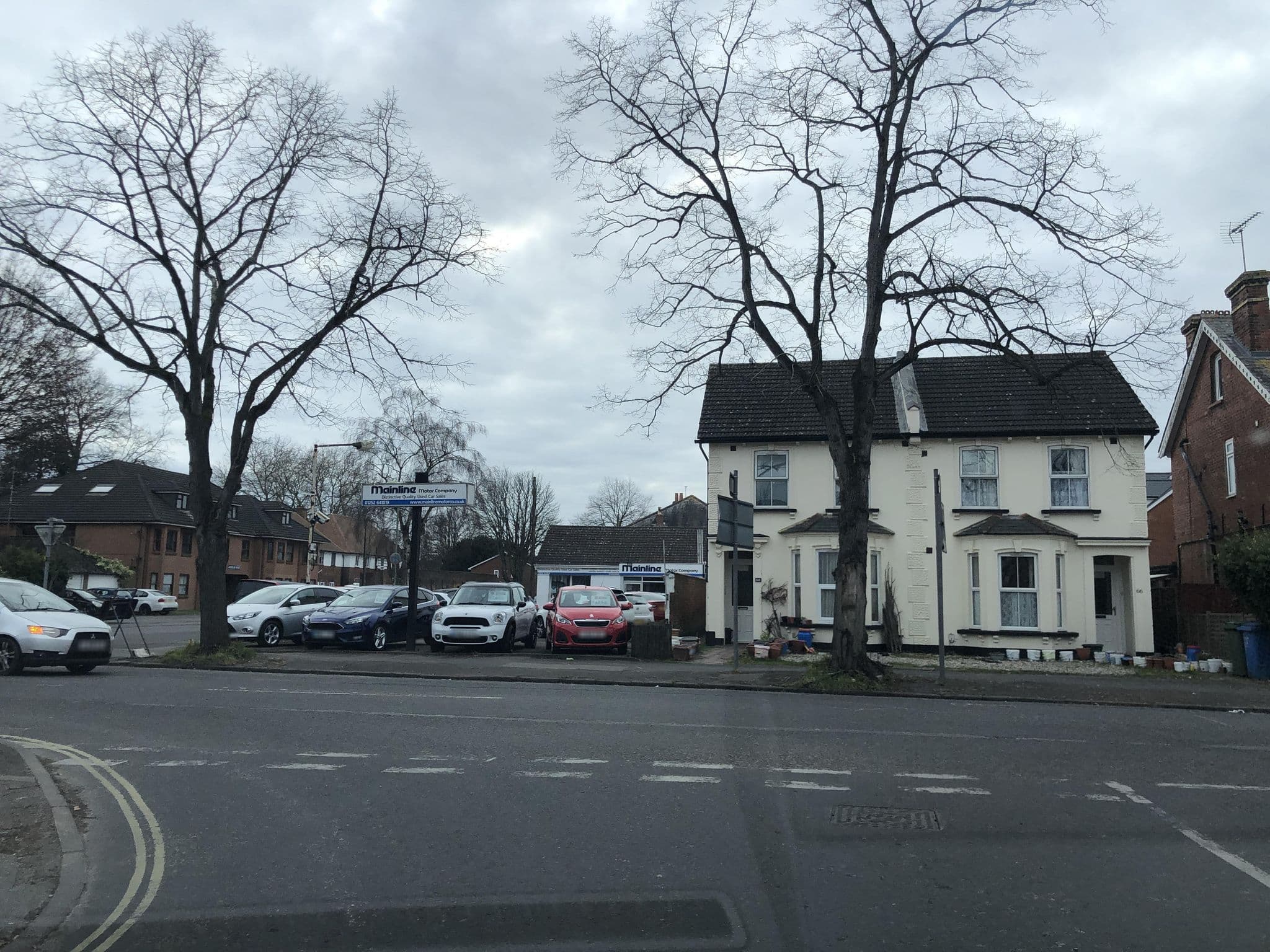 Street view near The Silverdale Guest House, Mytchett — © laye (CC BY-SA · Mapillary)