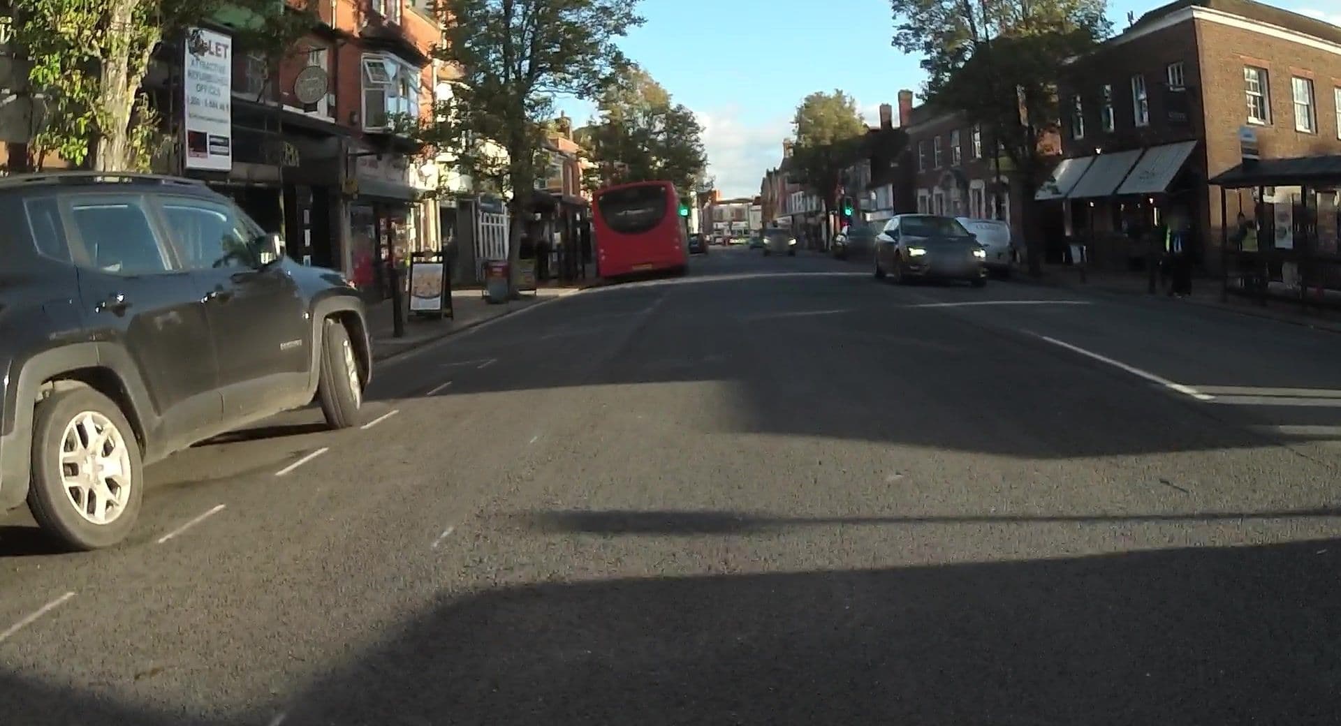 Street view near Berkshire Rooms, Wokingham — © jpennycook (CC BY-SA · Mapillary)