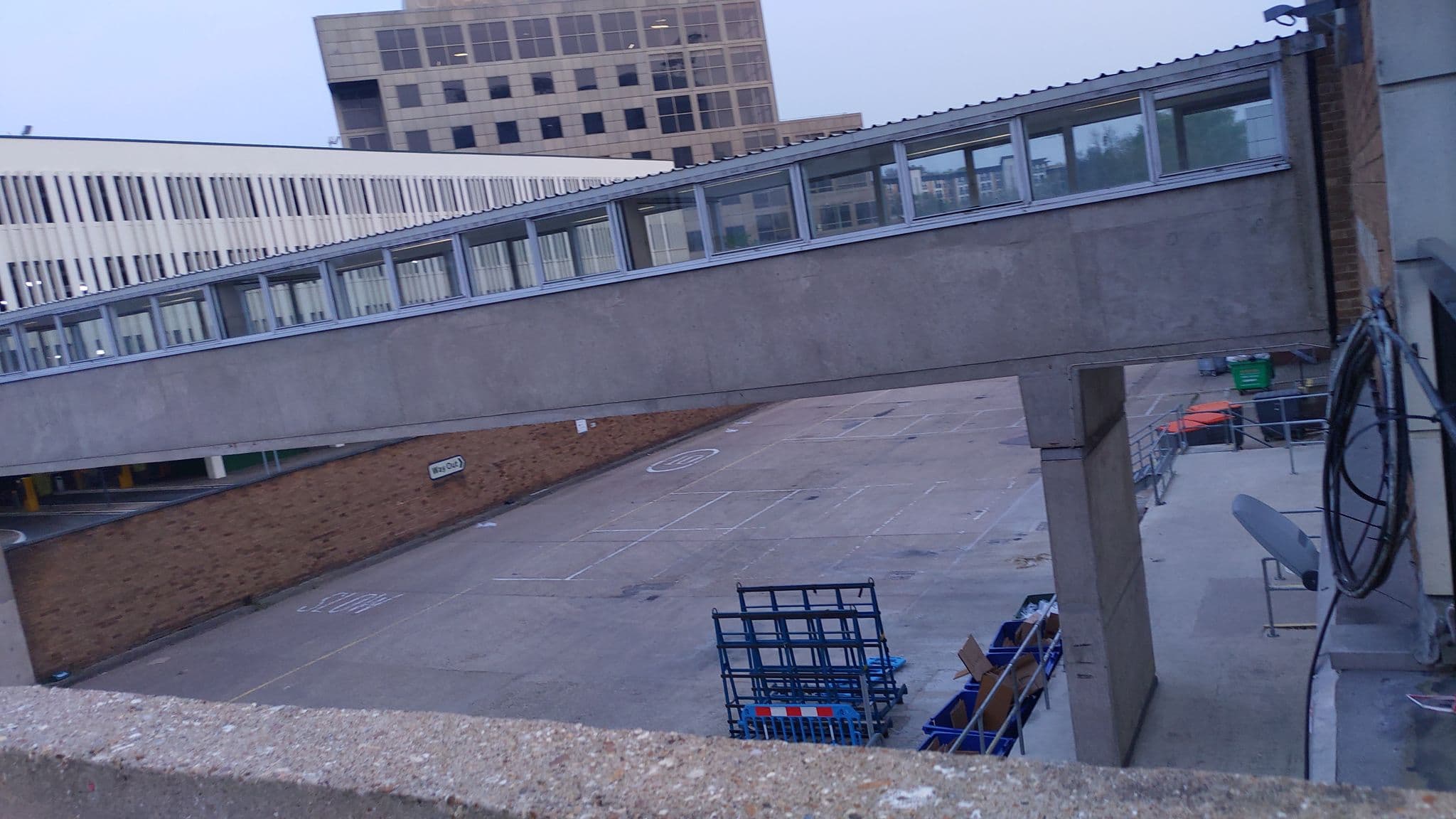 Street view near Suite 503, Bracknell — © tonys999 (CC BY-SA · Mapillary)