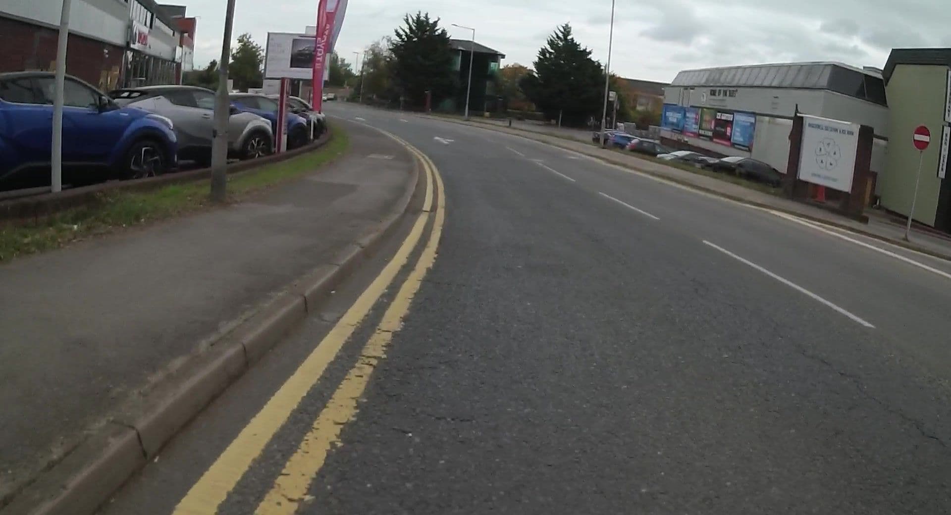 Street view near Nike Group of Companies, Bracknell — © jpennycook (CC BY-SA · Mapillary)