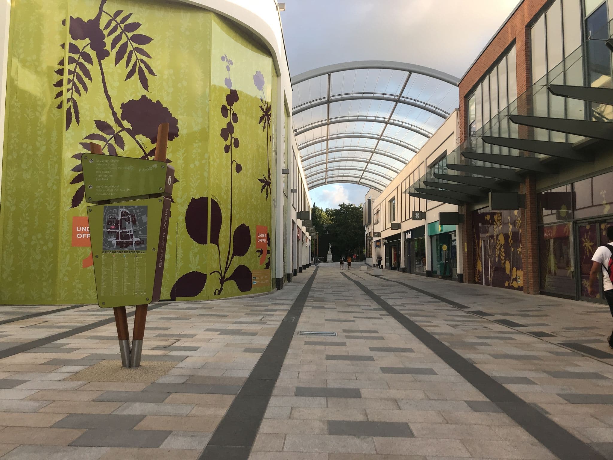Street view near Suite 502, Bracknell — © geoengtechel (CC BY-SA · Mapillary)
