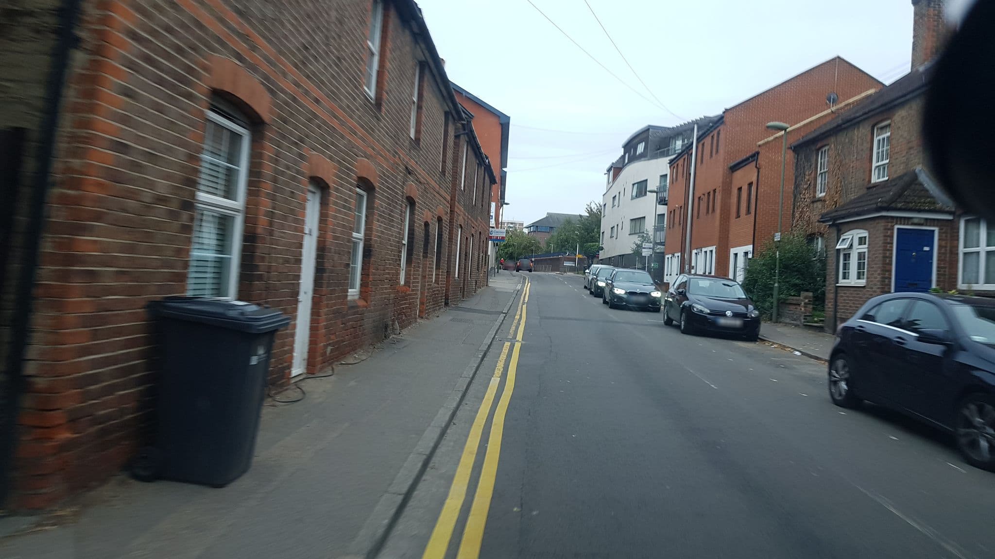 Street view near Stonham, Guildford — © richardc (CC BY-SA · Mapillary)