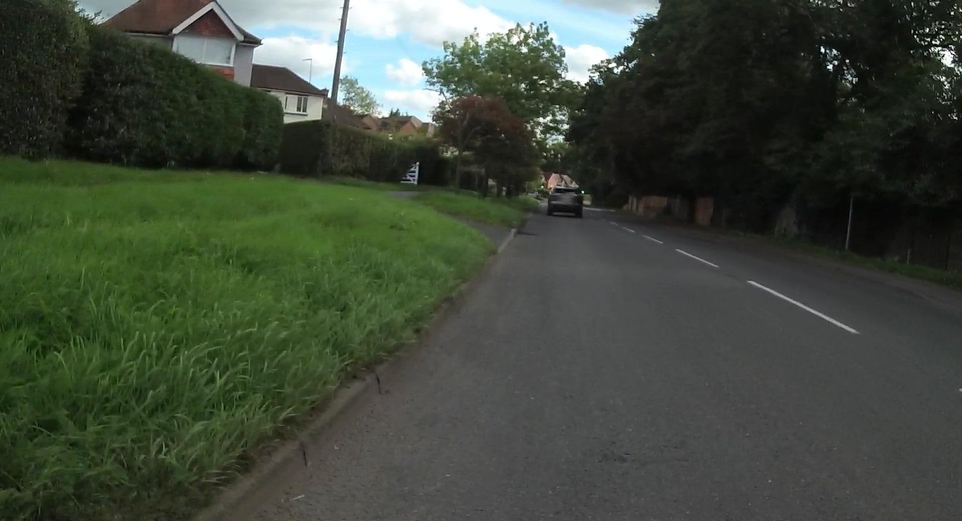 Street view near Chobham Youth Centre, Chobham — © jpennycook (CC BY-SA · Mapillary)