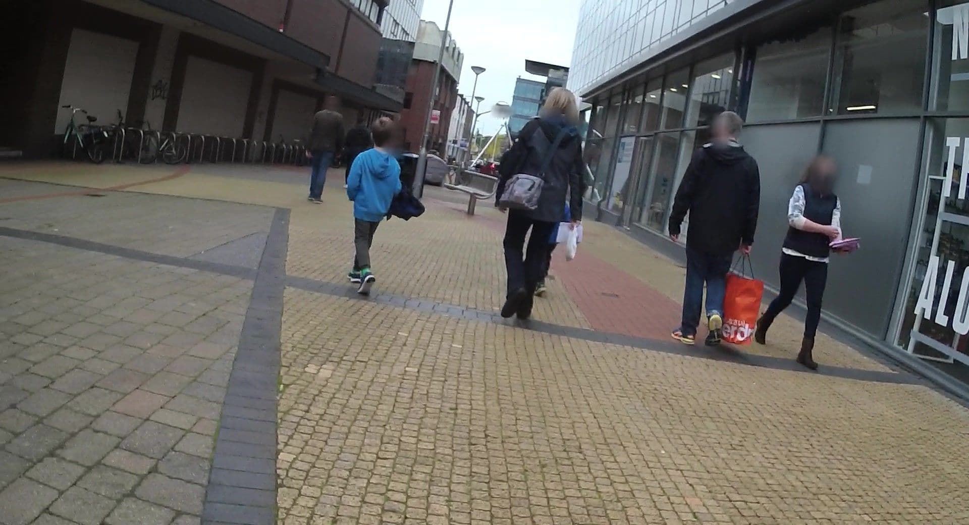 Street view near Metro Hotel, Woking — © jpennycook (CC BY-SA · Mapillary)