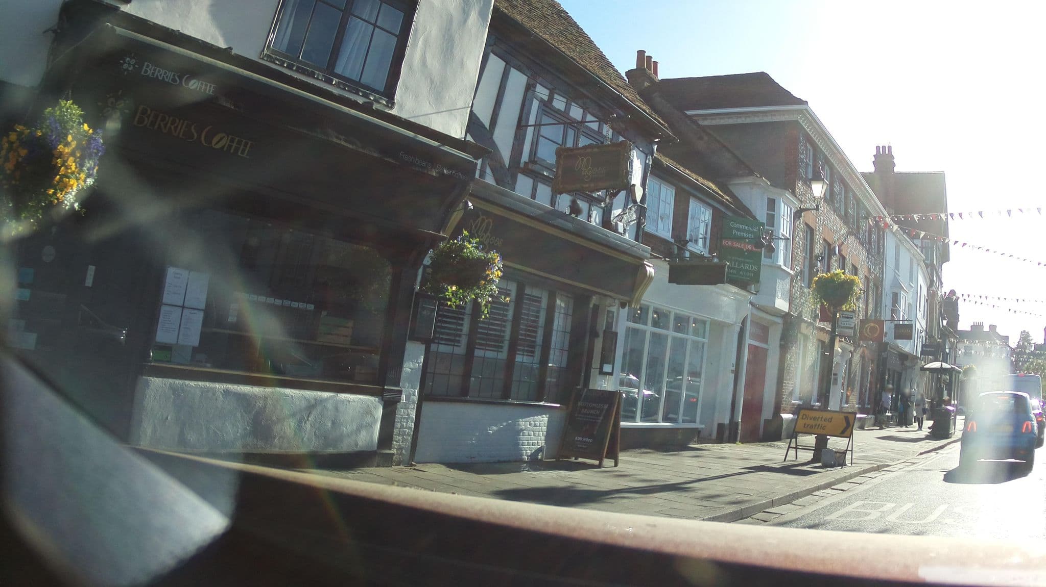Street view near The Relais Henley Hotel, Henley-on-Thames — © southglos (CC BY-SA · Mapillary)