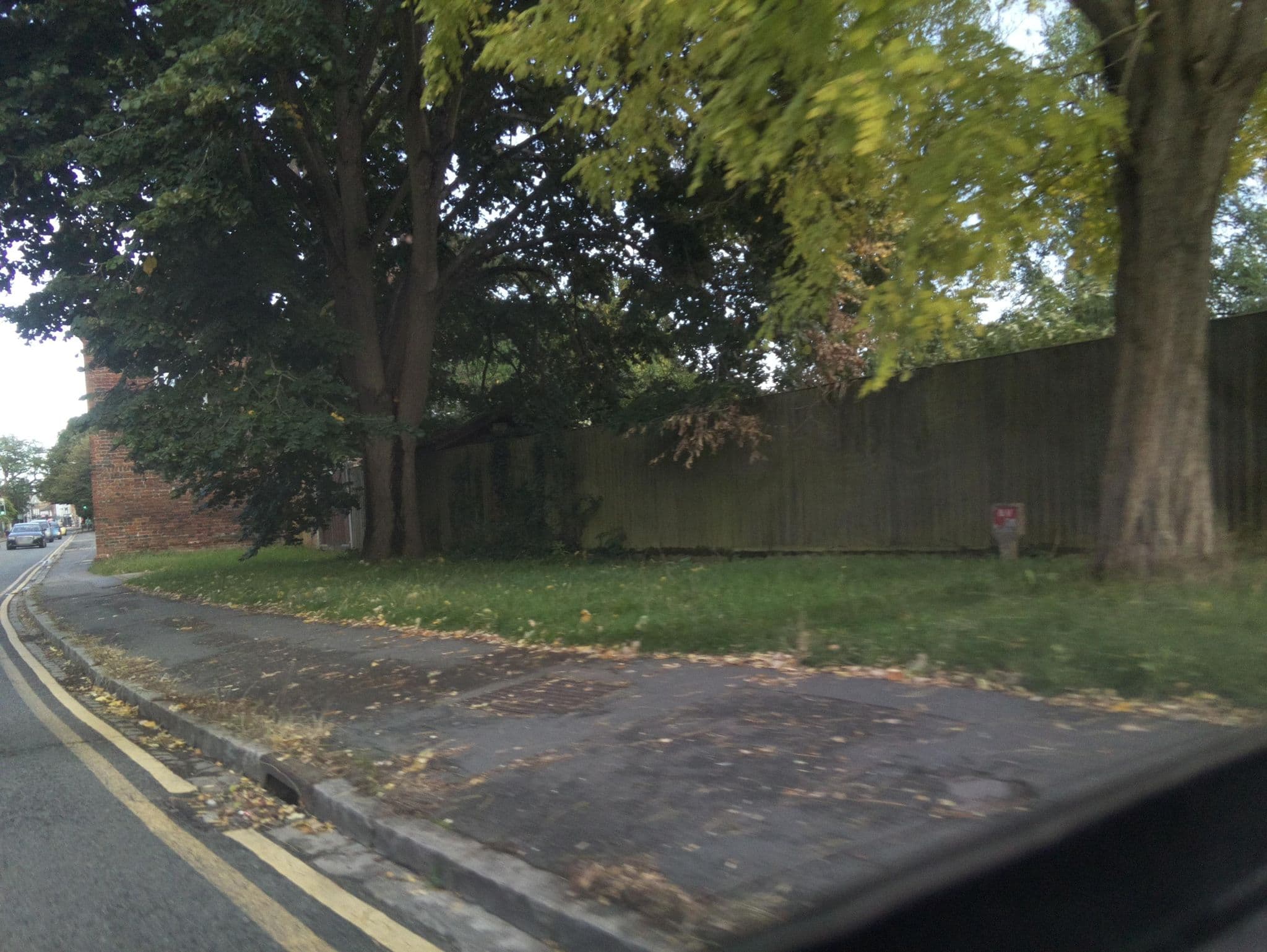 Street view near Dexter Cottage Hand&Flowers, Marlow — © southglos (CC BY-SA · Mapillary)