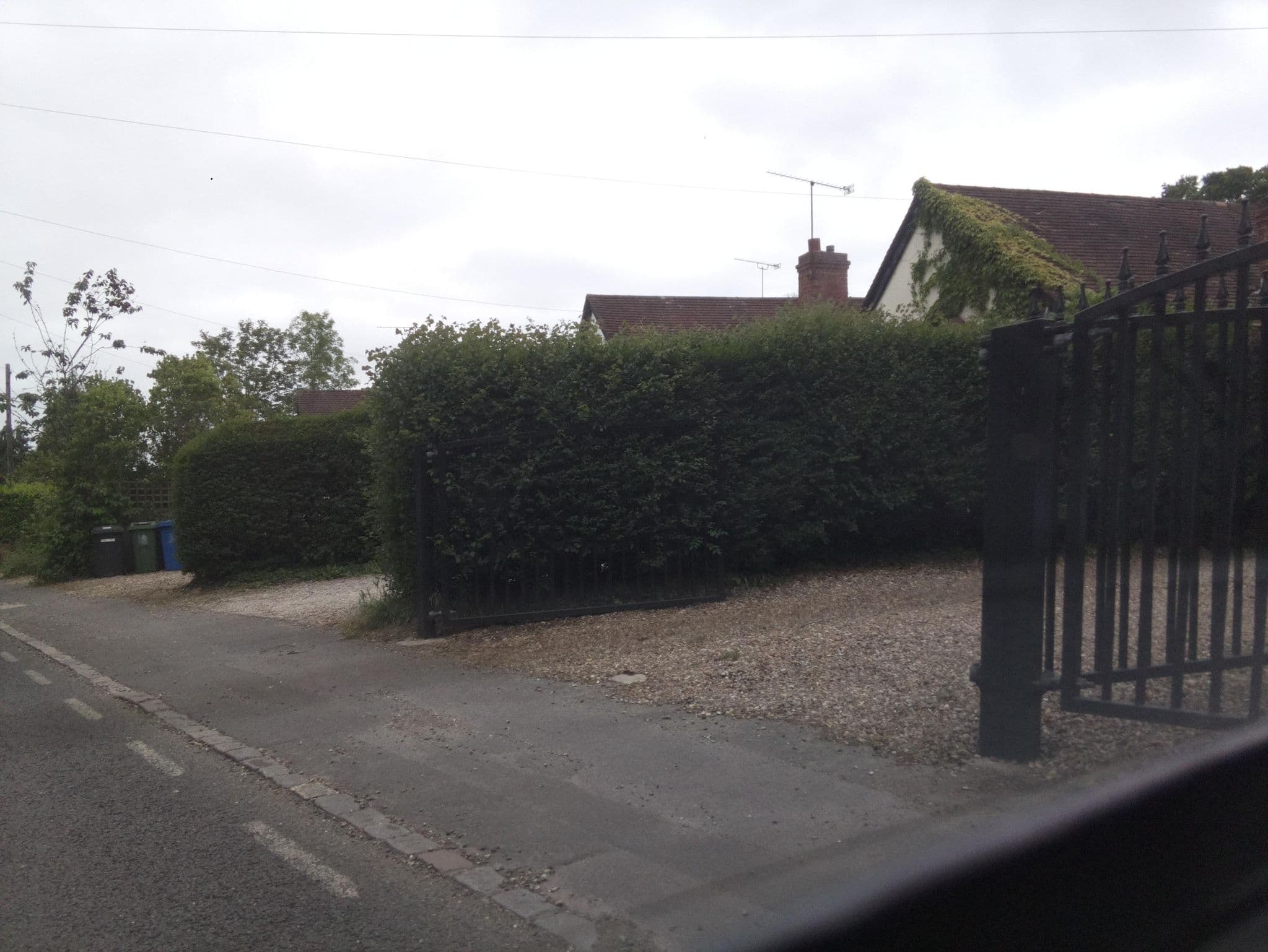 Street view near Moor Farm, Maidenhead — © southglos (CC BY-SA · Mapillary)