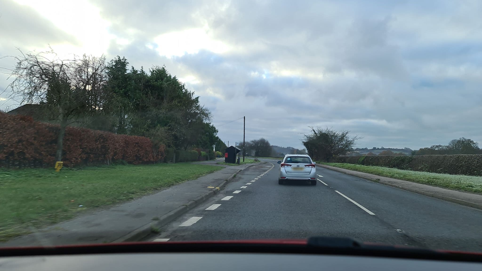 Street view near The Chiltern Hotel, Princes Risborough — © alexanderar (CC BY-SA · Mapillary)