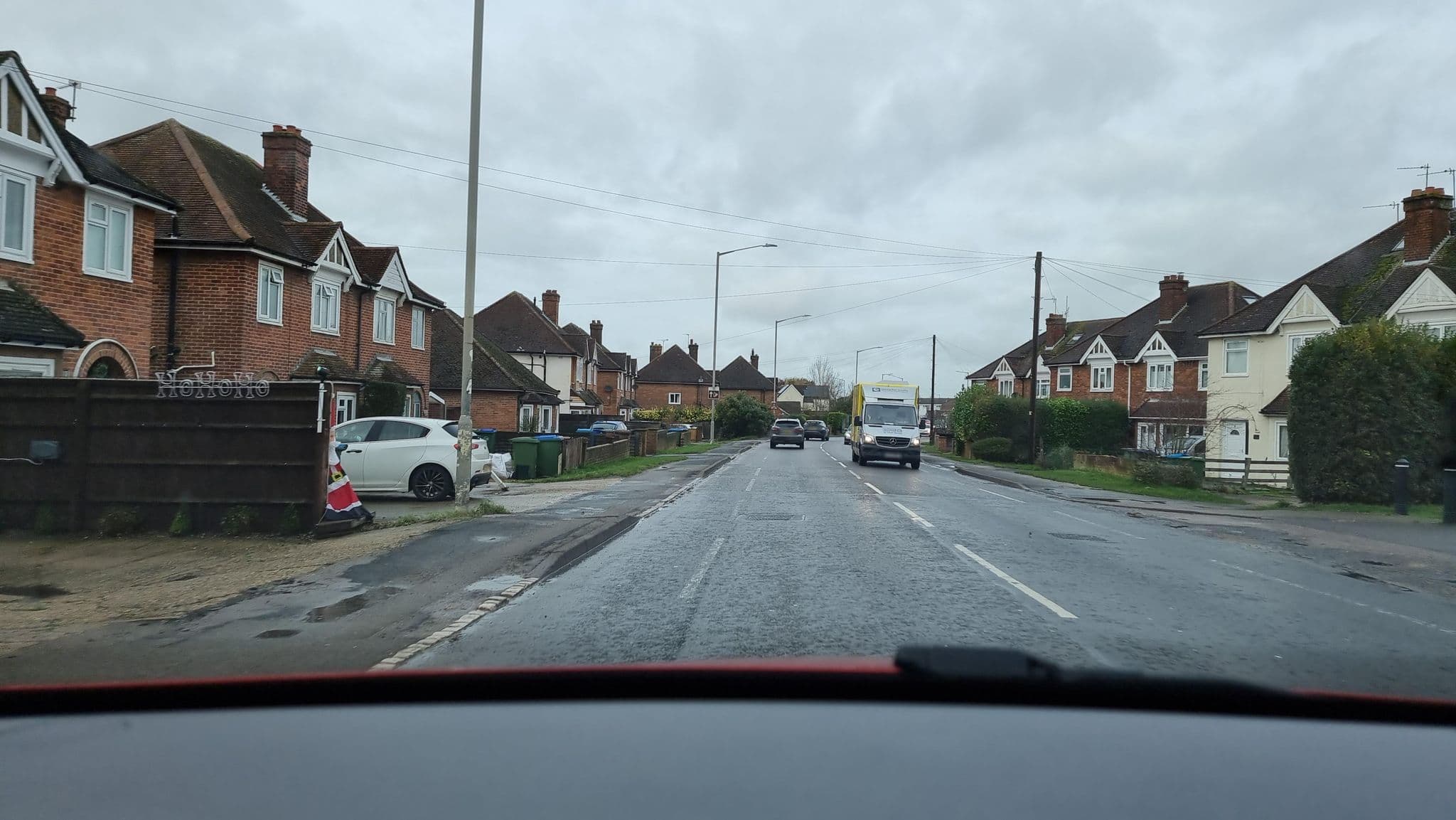 Street view near Little Venice, Aylesbury — © alexanderar (CC BY-SA · Mapillary)
