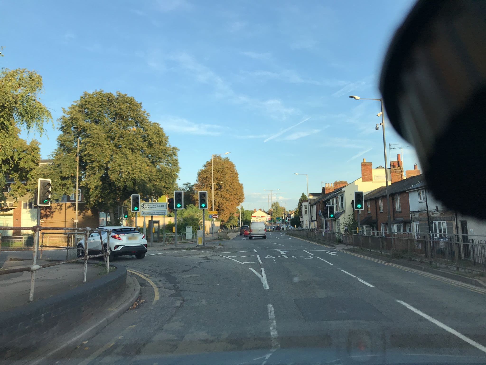 Street view near The Aristocrat, Aylesbury — © miguelcardosouk (CC BY-SA · Mapillary)