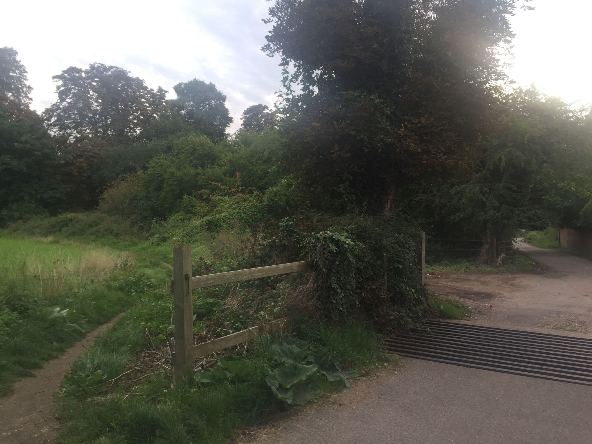 Street view near Dorney Self Catering Apartments, Eton Wick — © publicart (CC BY-SA · Mapillary)
