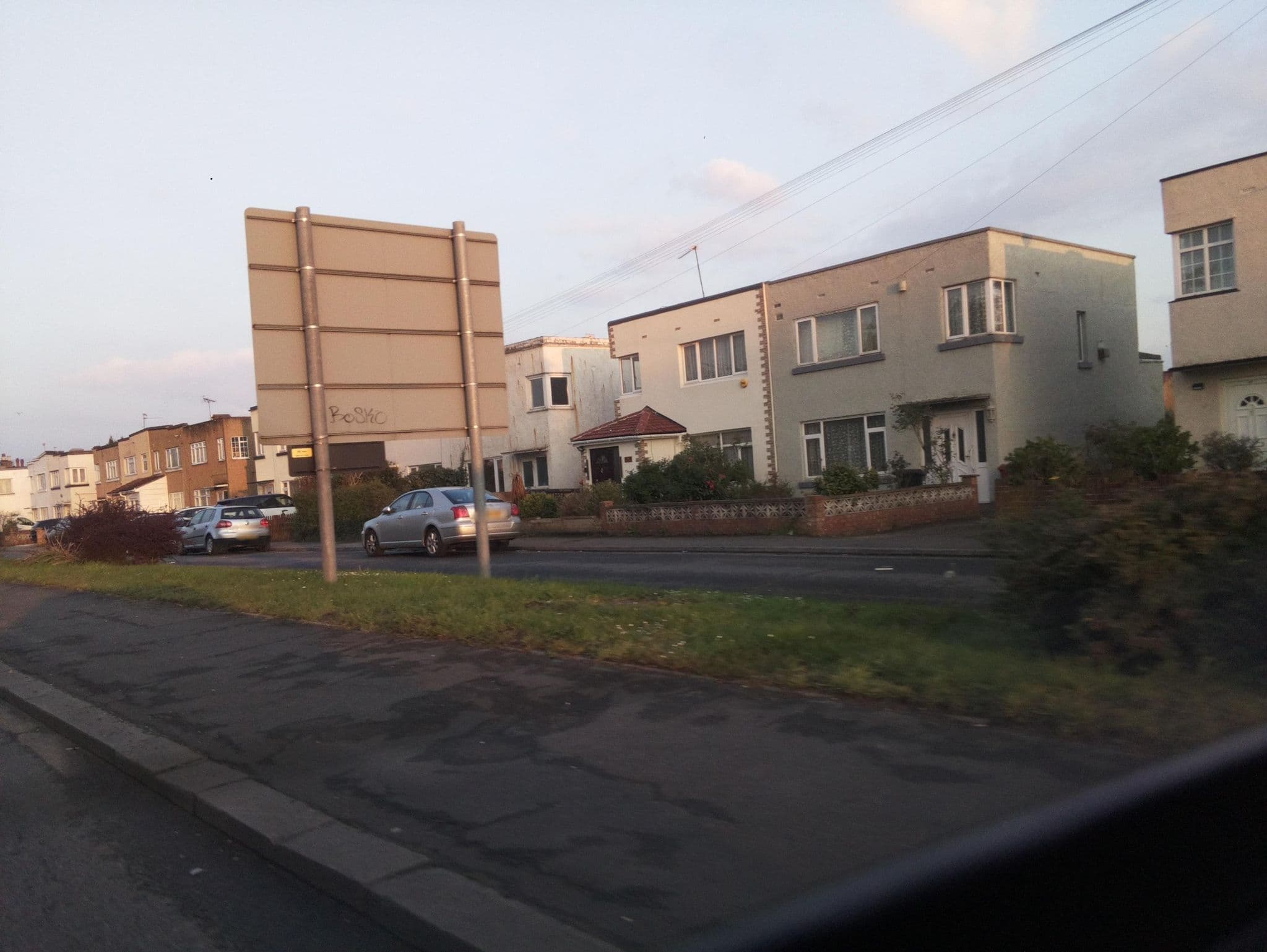 Street view near Ye Olde Huntercombe Arms, Burnham — © southglos (CC BY-SA · Mapillary)