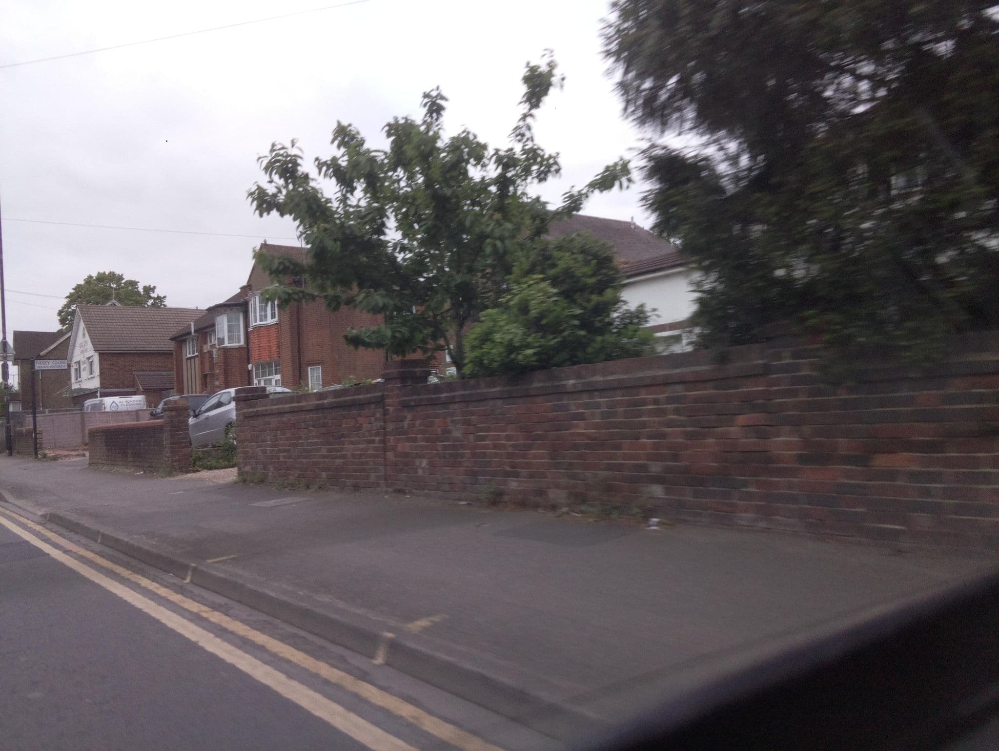 Street view near Yew Tree Hotel Guest House, Slough — © southglos (CC BY-SA · Mapillary)