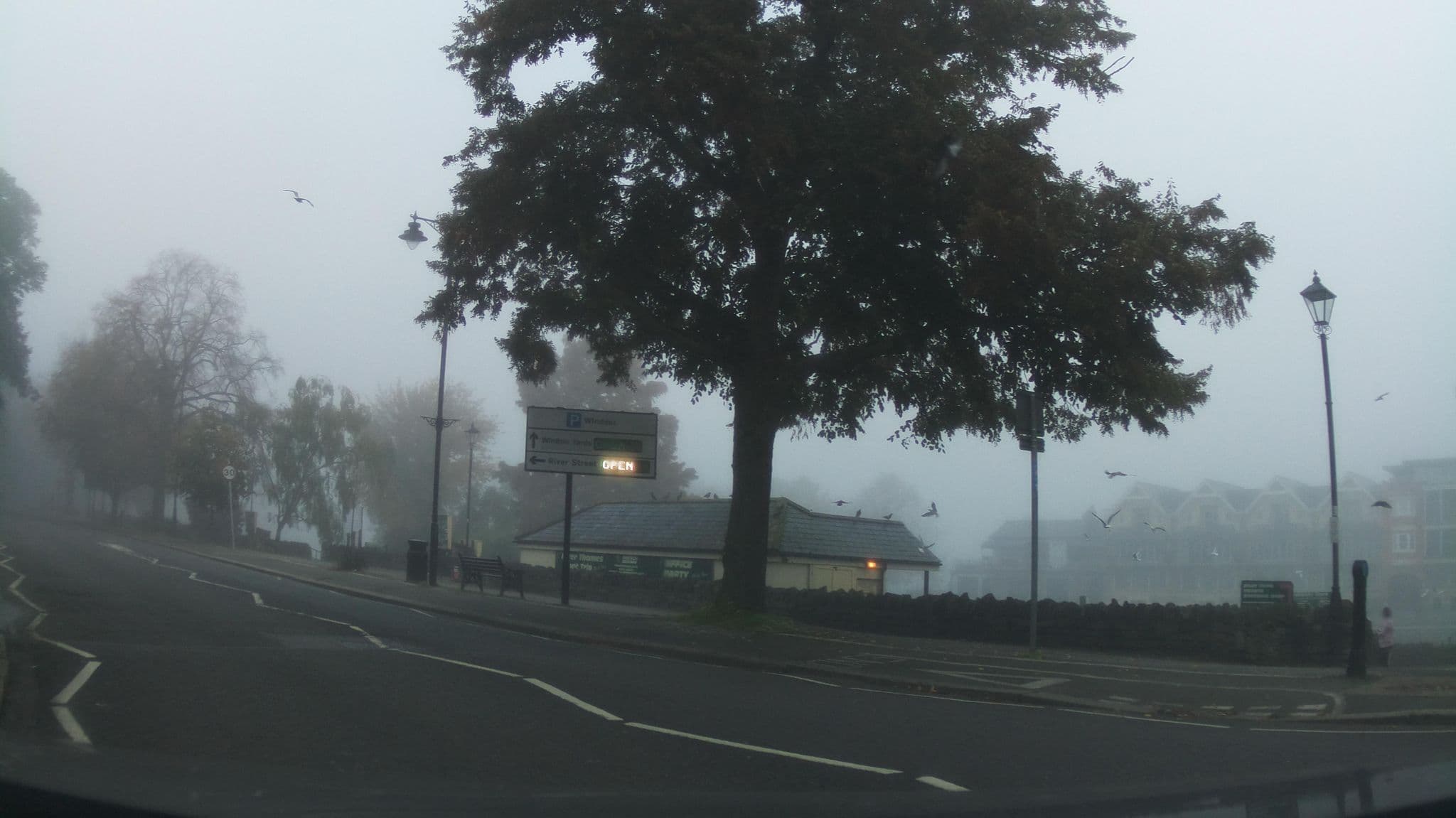Street view near Boathouse19, Eton — © southglos (CC BY-SA · Mapillary)