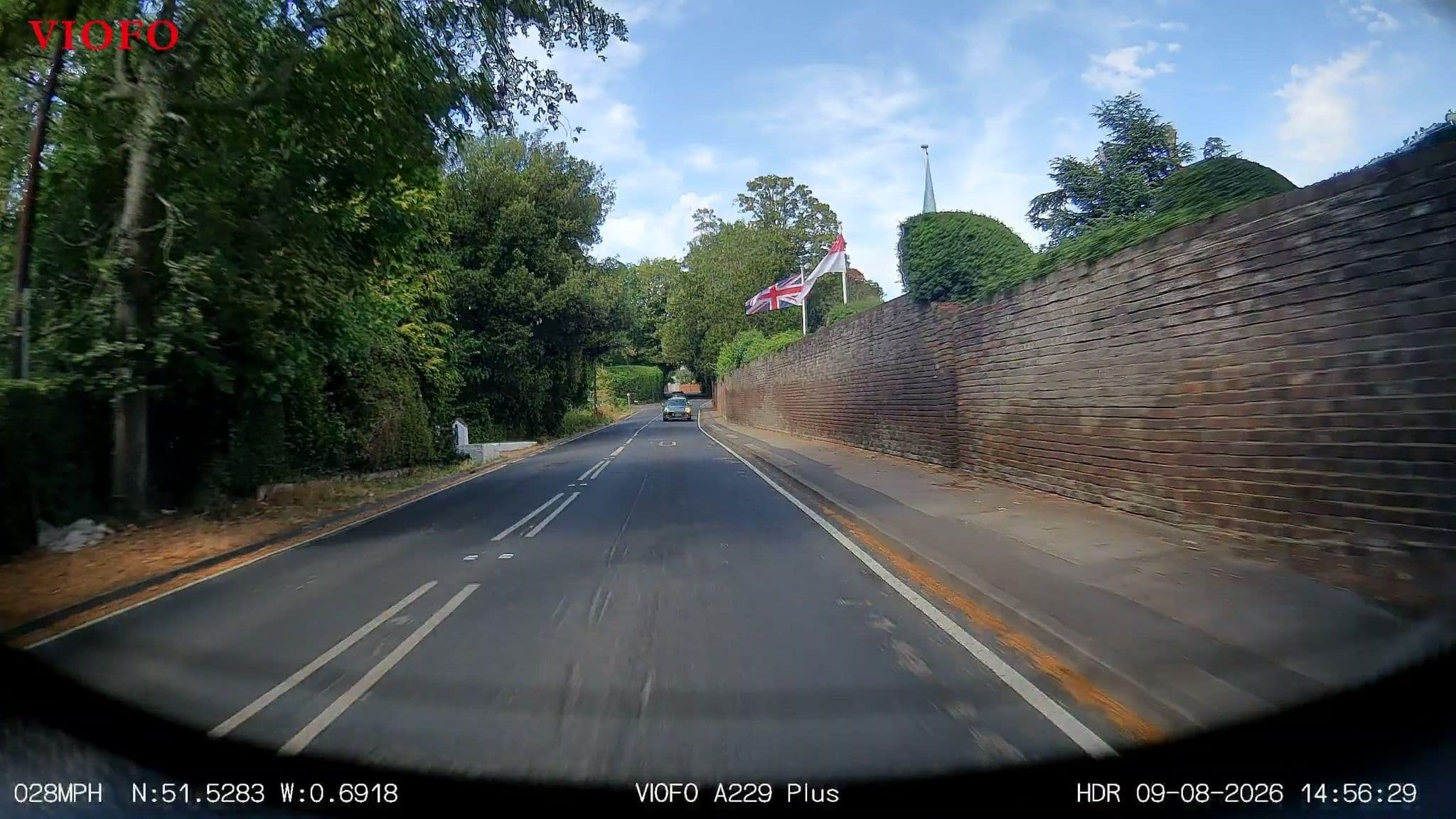 Street view near TAPLOW HOUSE HOTEL, Maidenhead, Taplow — © RyanBush (CC BY-SA · Mapillary)