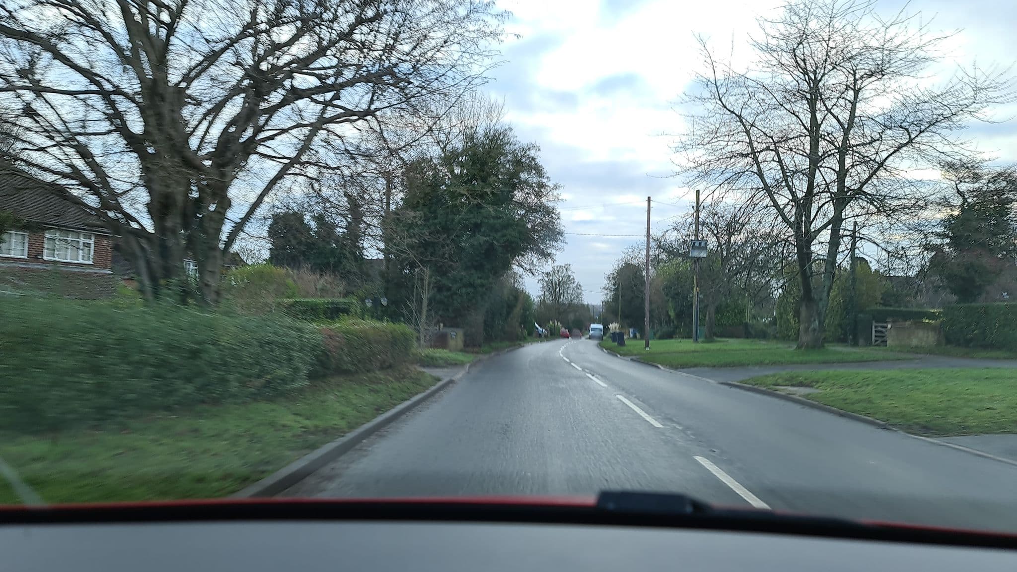 Street view near Chartridge Conference Centre, Chesham Bois — © alexanderar (CC BY-SA · Mapillary)
