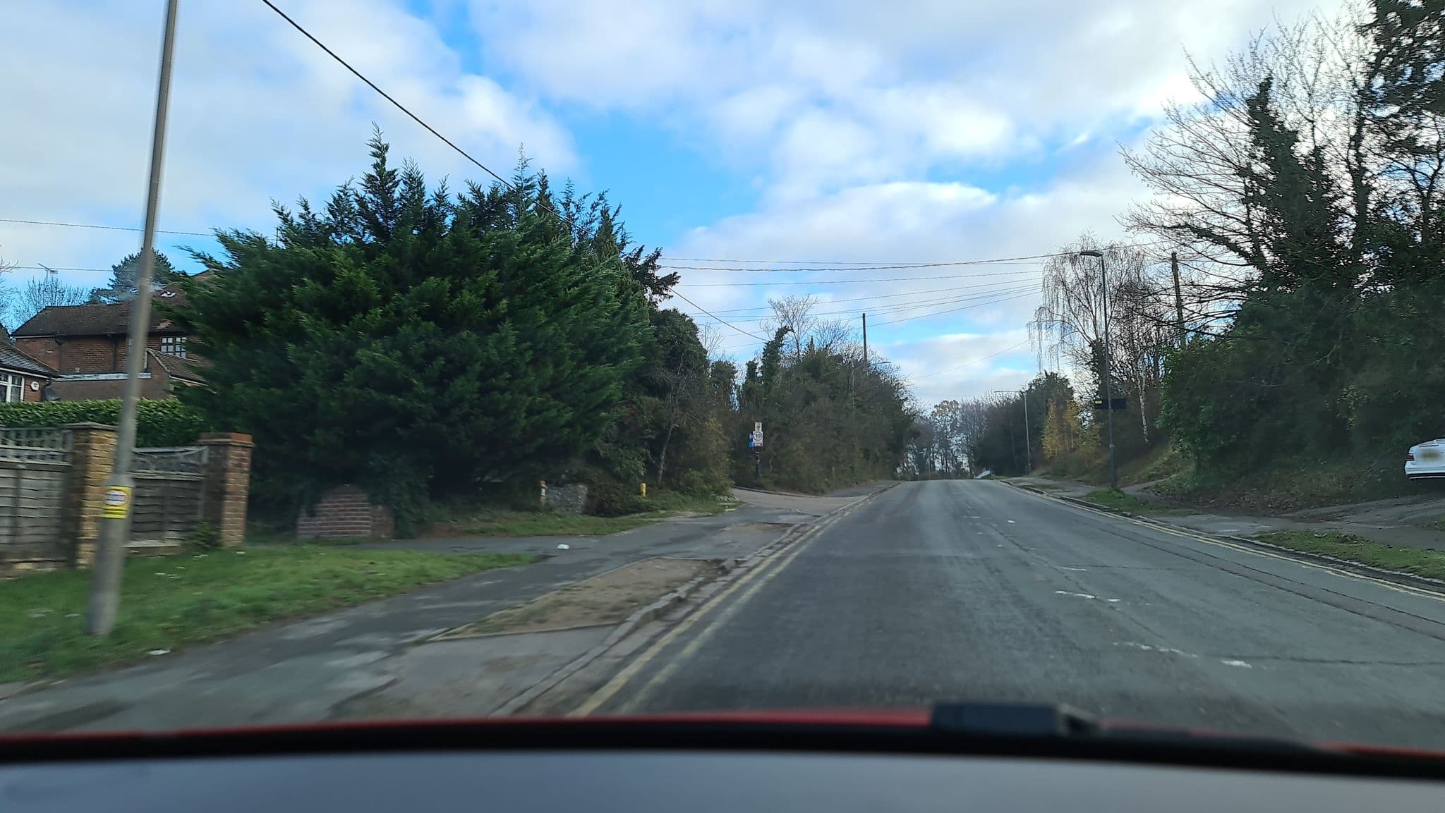 Street view near Drake House, Amersham — © alexanderar (CC BY-SA · Mapillary)