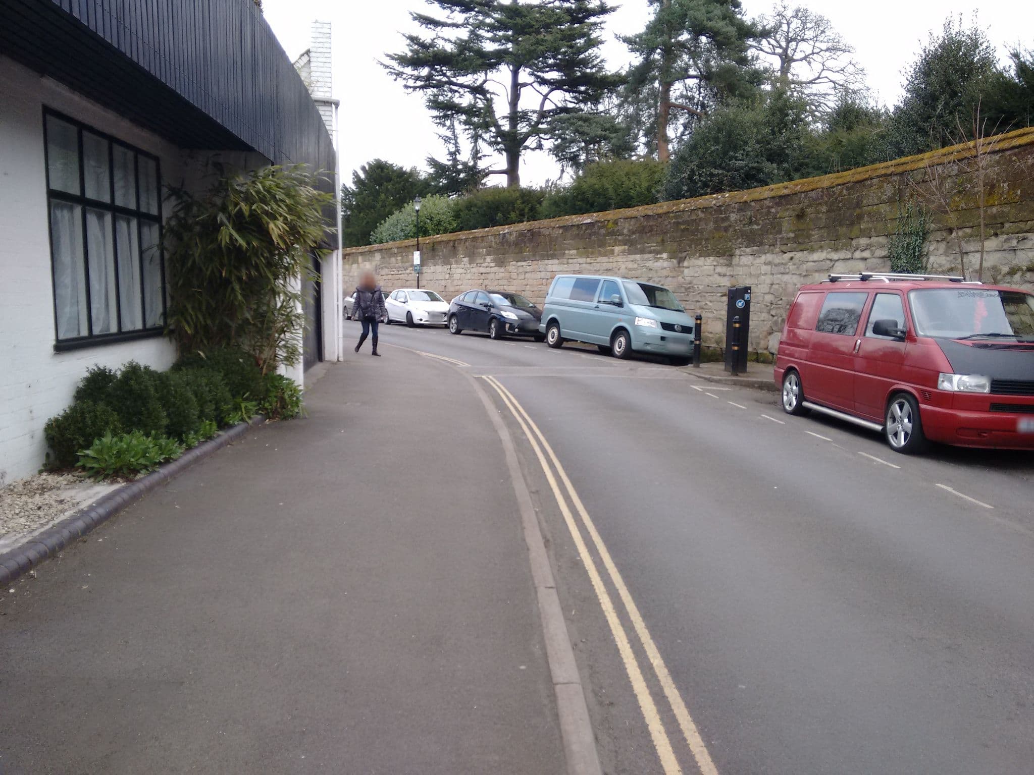 Street view near Warwick Castle Tower Suites, Warwick — © rob (CC BY-SA · Mapillary)