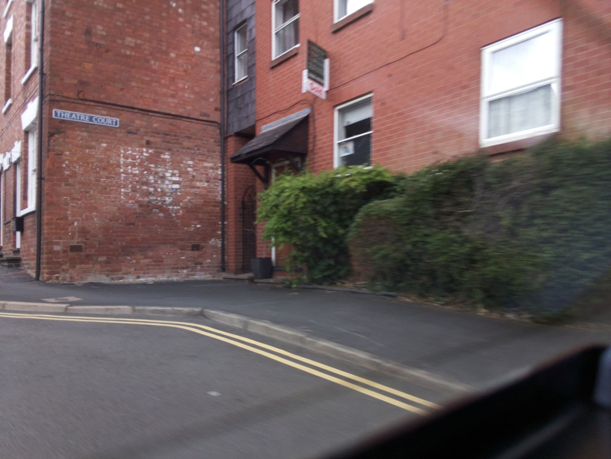 Street view near Holloway House, Warwick — © southglos (CC BY-SA · Mapillary)