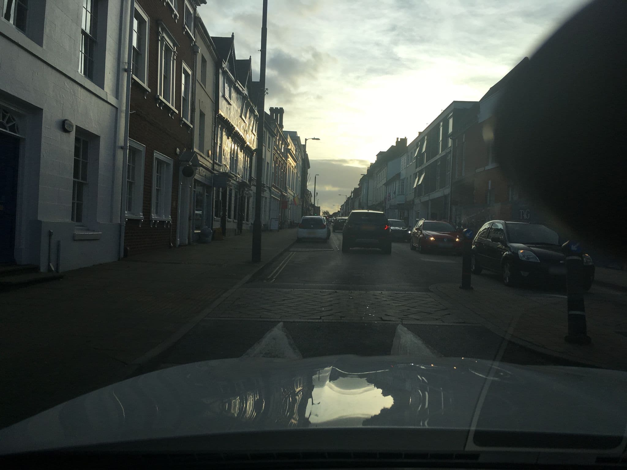 Street view near Hoby Hotel, Warwick — © milkfloat (CC BY-SA · Mapillary)