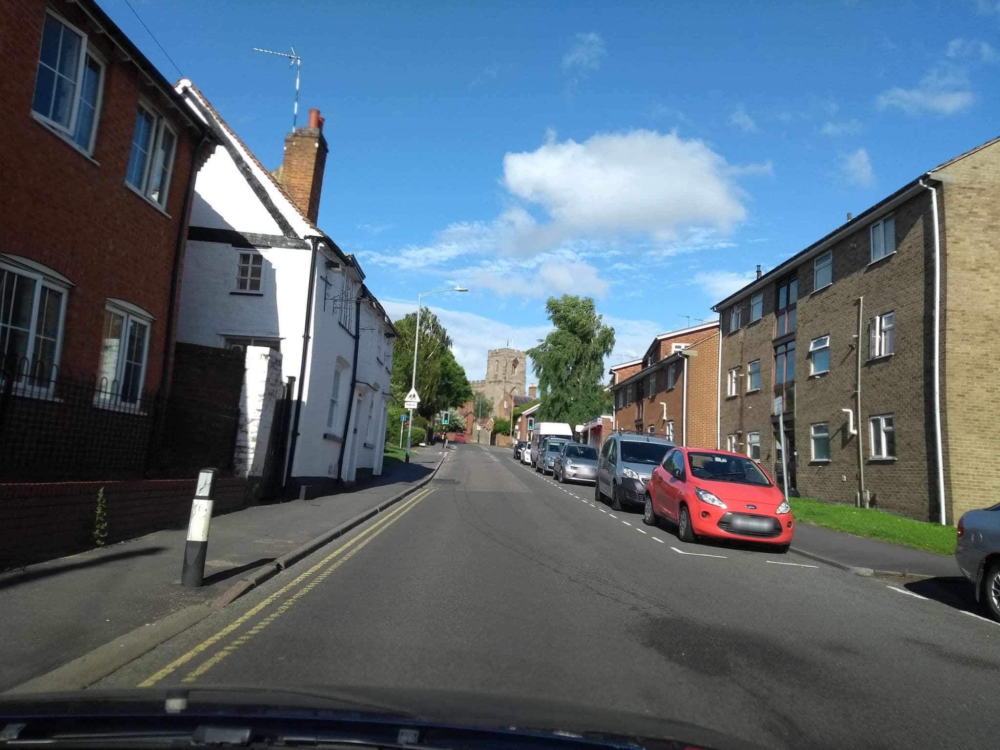 Street view near The Seven Stars, Warwick — © rob (CC BY-SA · Mapillary)