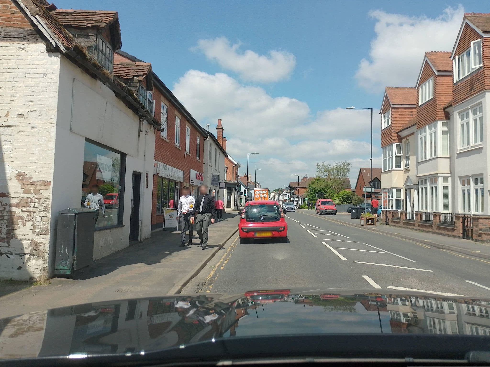Street view near Grand Hotel, Kenilworth — © laye (CC BY-SA · Mapillary)