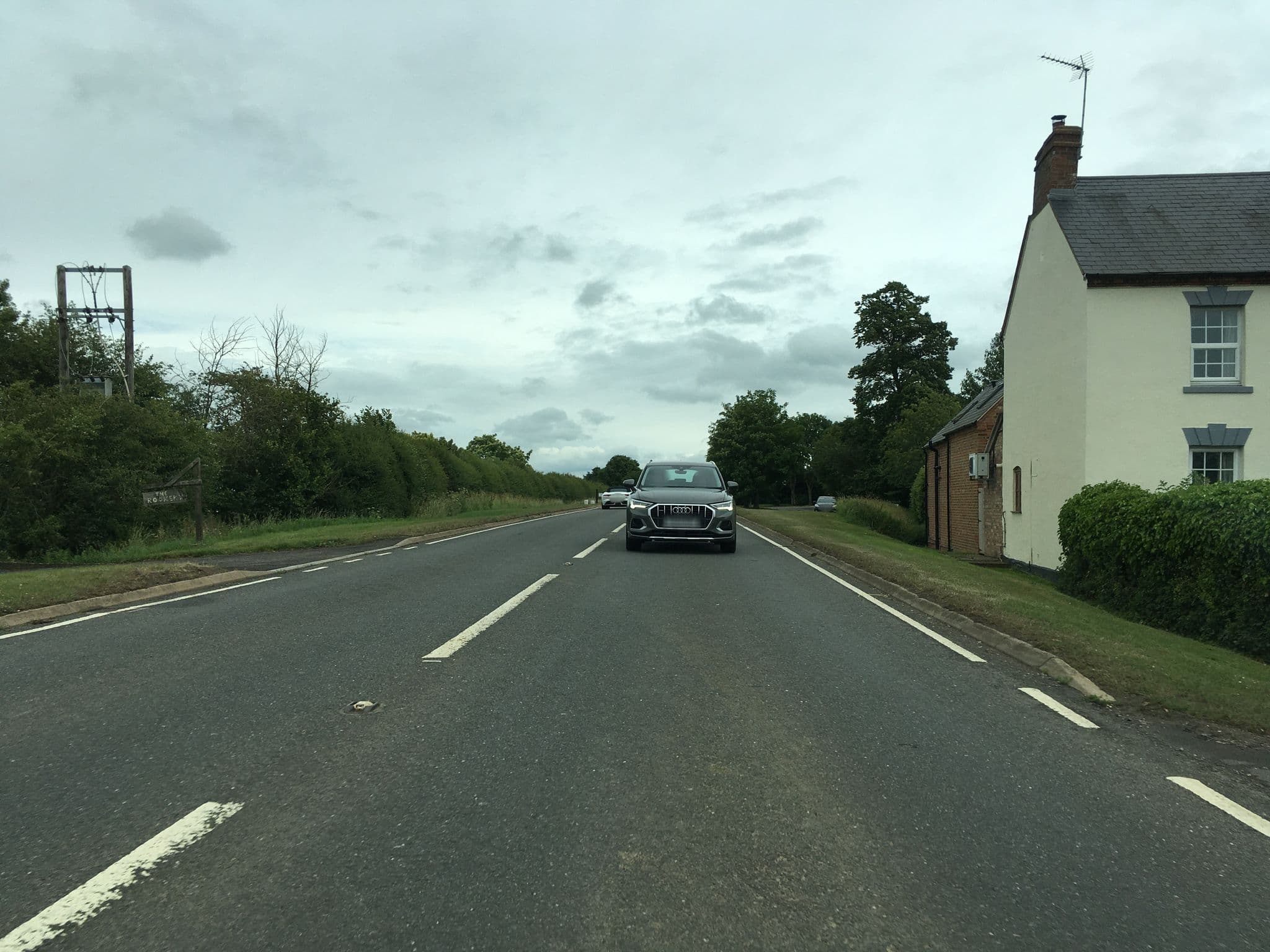 Street view near Napton Fields Holiday Cottages, Stockton — © southglos (CC BY-SA · Mapillary)