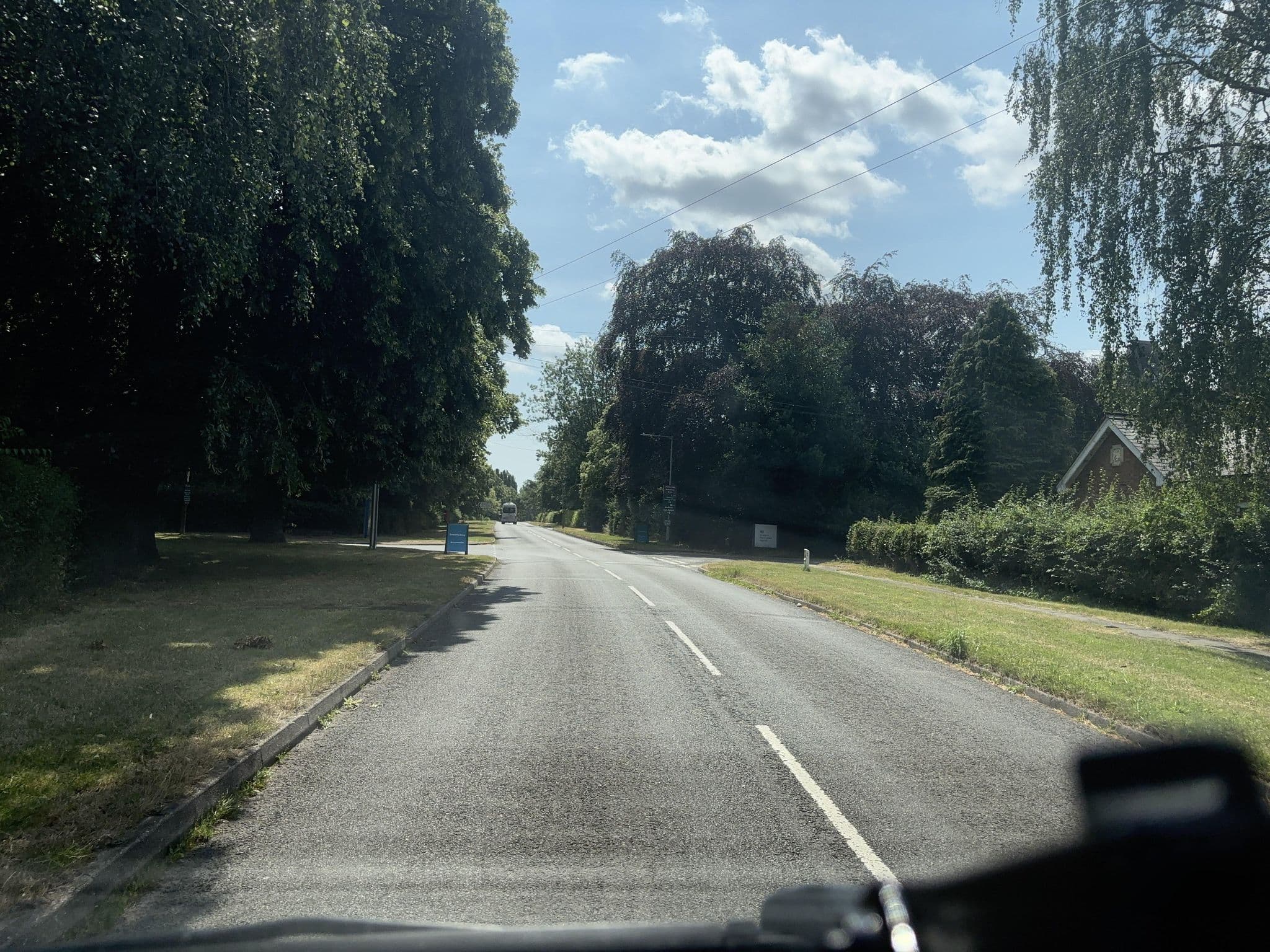 Street view near Bonington Student Village, Sutton Bonington — © swinetown (CC BY-SA · Mapillary)