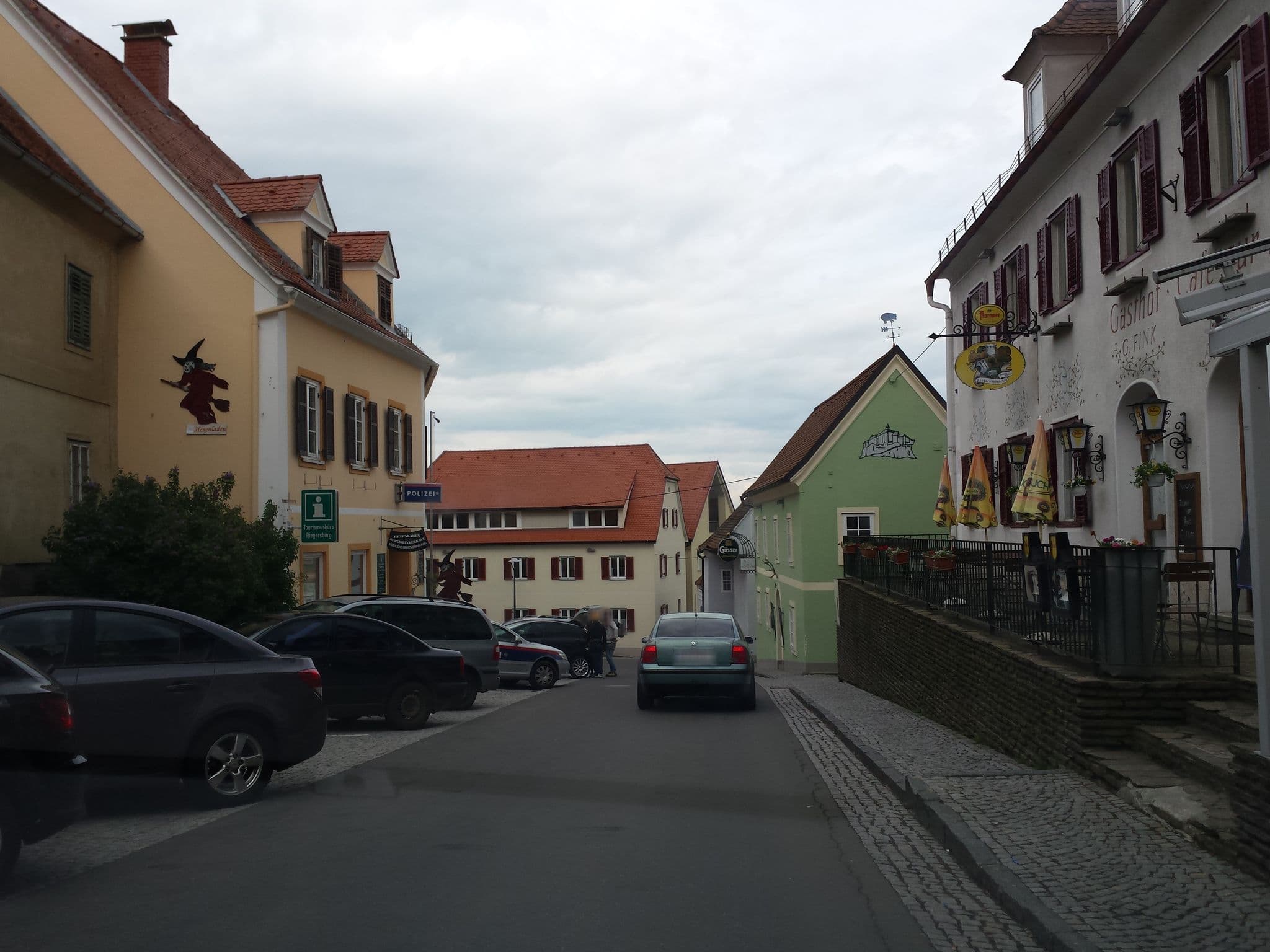 Street view near Riegersburgerhof, Feldbach — © rudolfmayer (CC BY-SA · Mapillary)