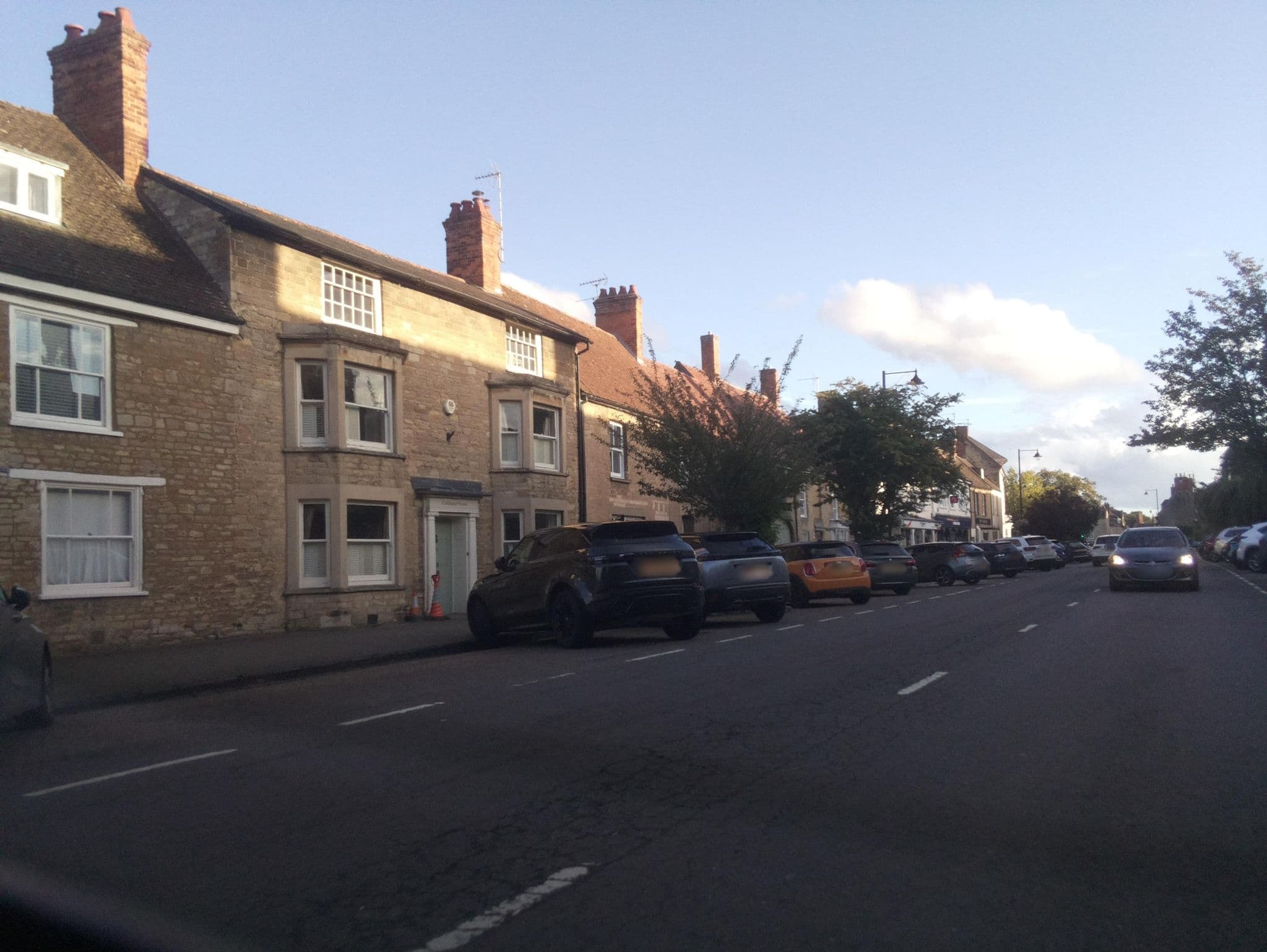 Street view near Colchester House Olney, Olney — © southglos (CC BY-SA · Mapillary)