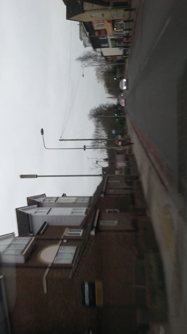 Street view near Redwings Lodge Dunstable, Stanbridge — © adam2 (CC BY-SA · Mapillary)