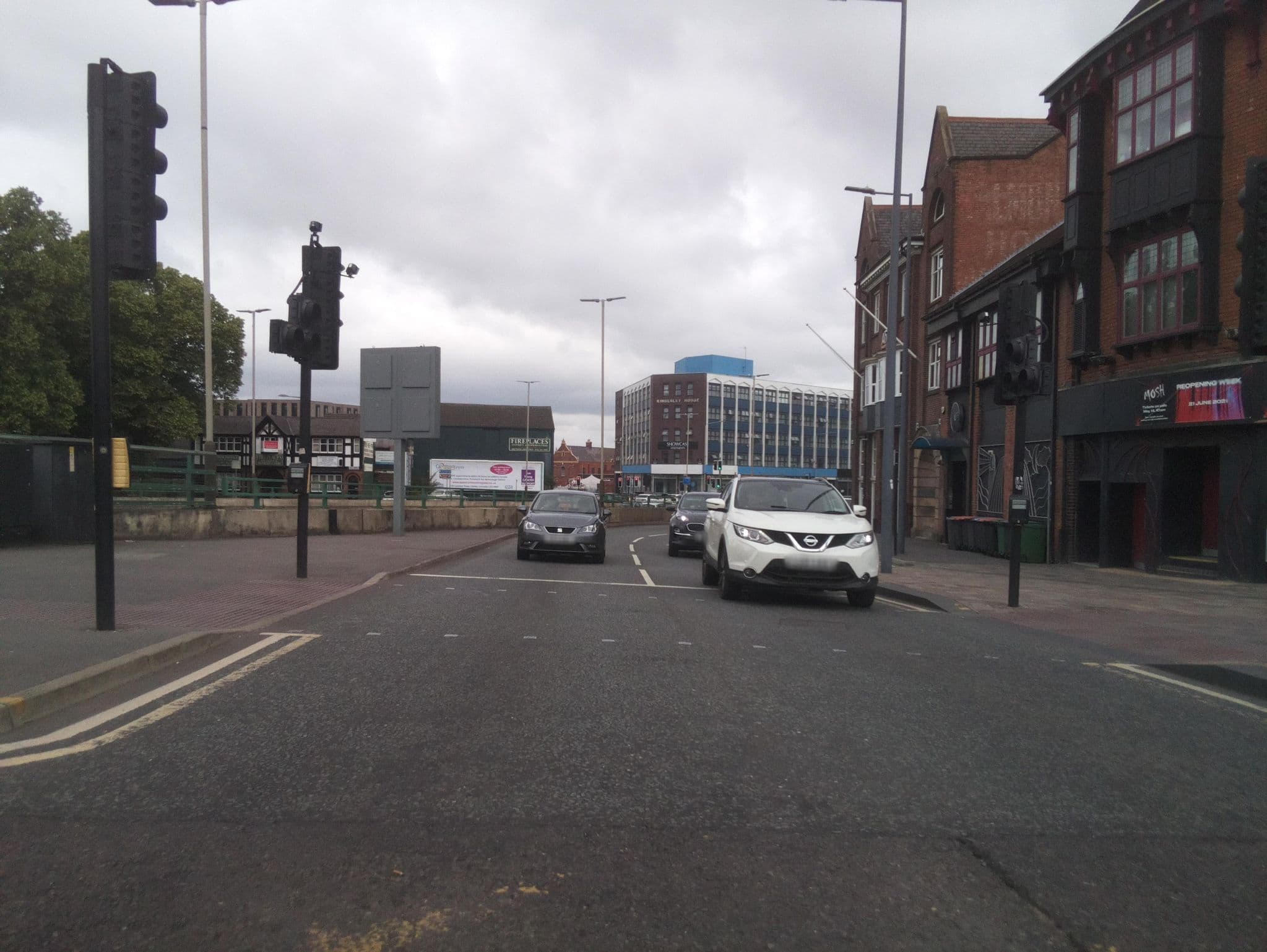 Street view near Hotel Heathcote, Leicester — © southglos (CC BY-SA · Mapillary)