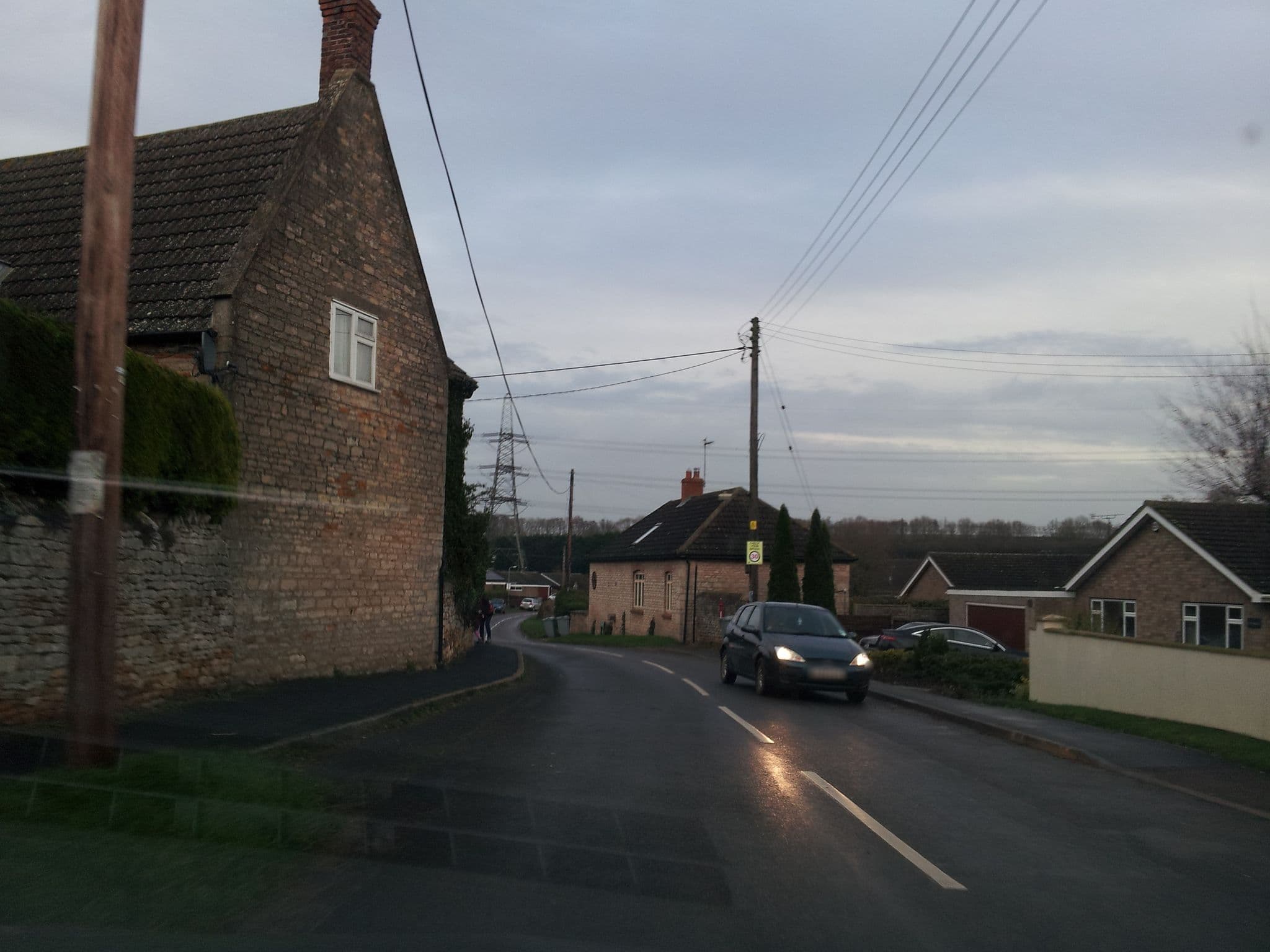 Street view near Witham Barn Cottages, Grantham — © adam2 (CC BY-SA · Mapillary)