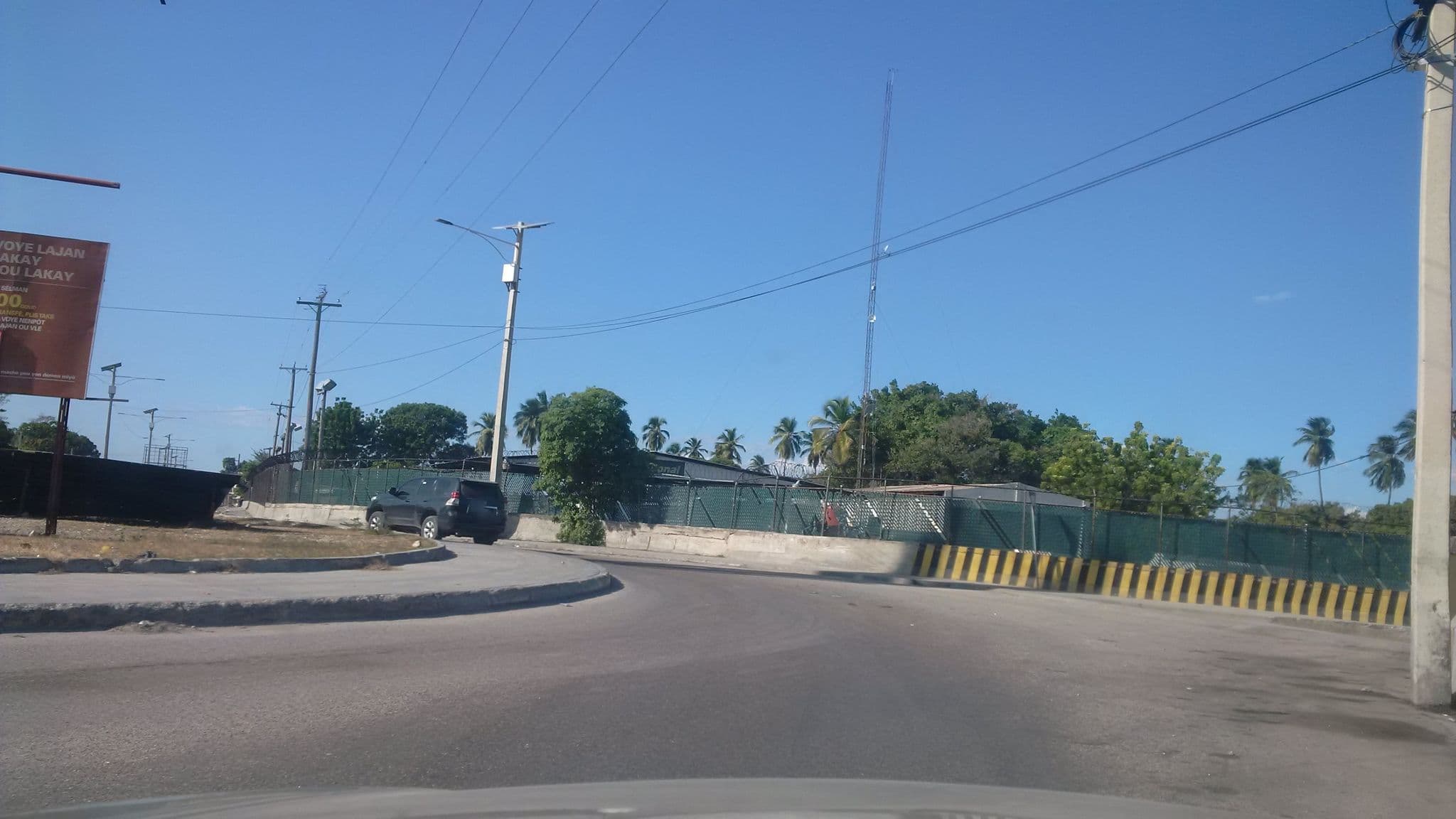 Street view near Mirtha, Carrefour — © xapitoun (CC BY-SA · Mapillary)