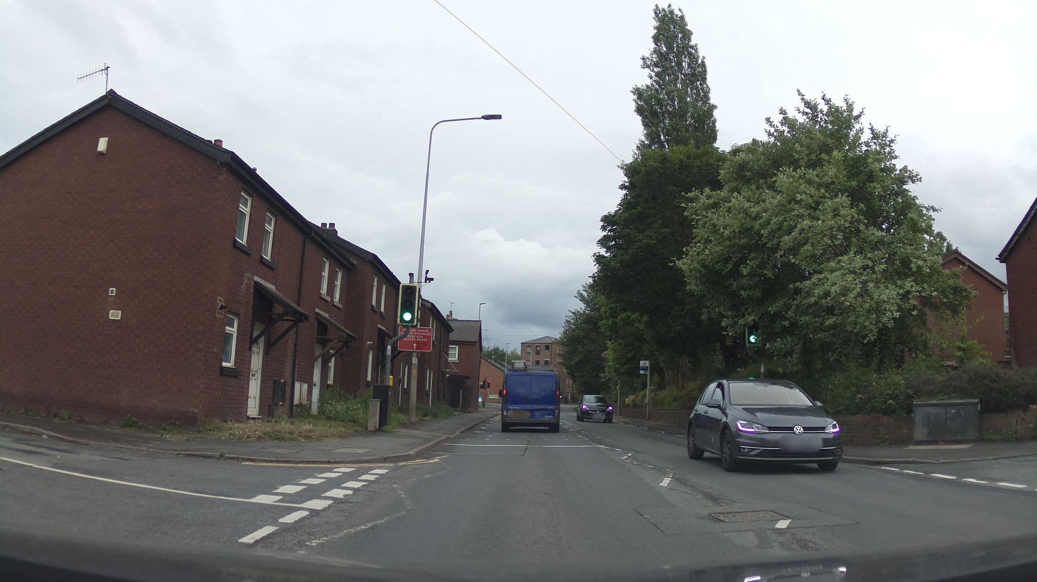 Street view near Travellers Rest, Macclesfield — © southglos (CC BY-SA · Mapillary)