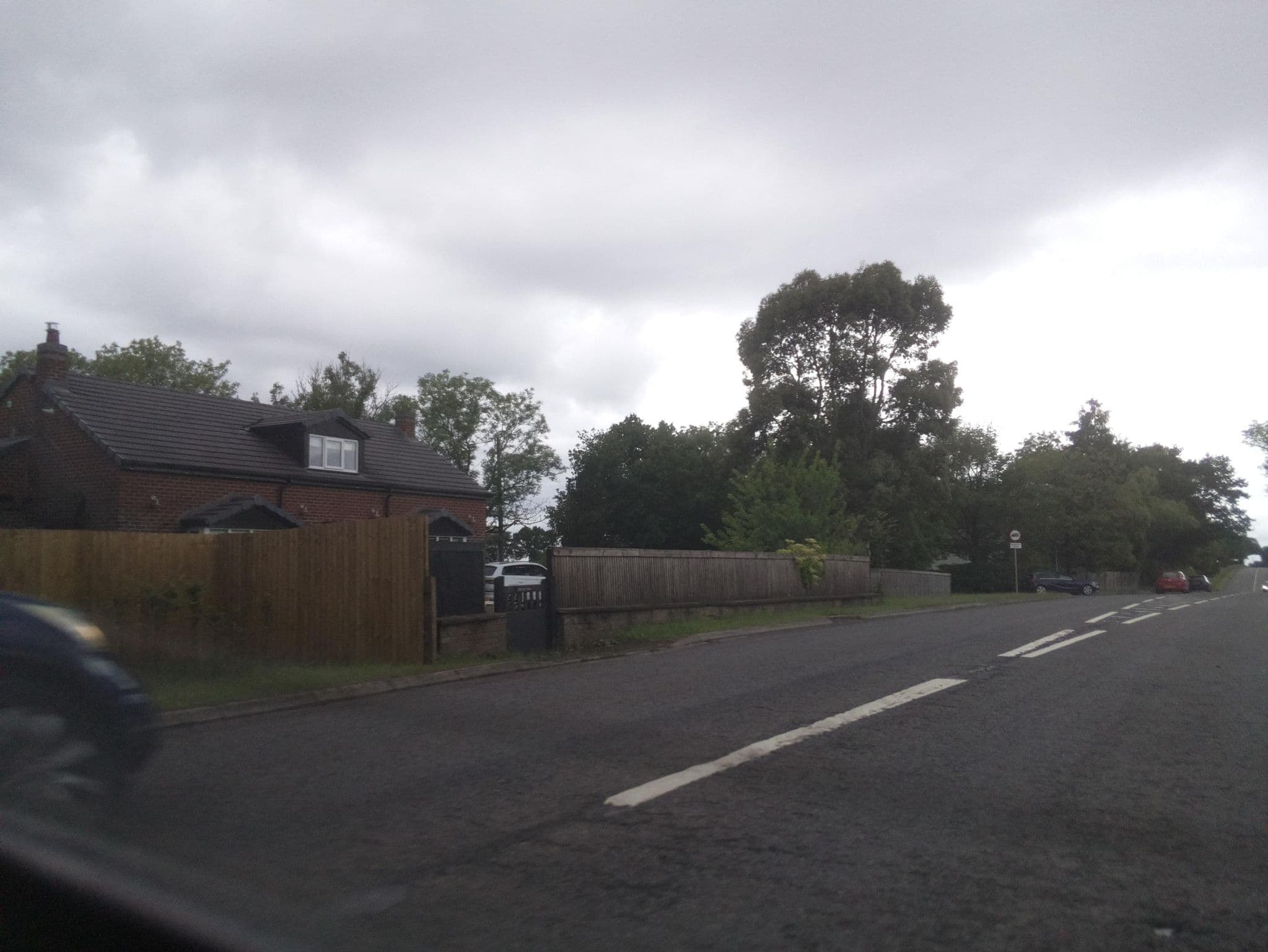 Street view near Strawberry Duck Cottage, Macclesfield — © southglos (CC BY-SA · Mapillary)