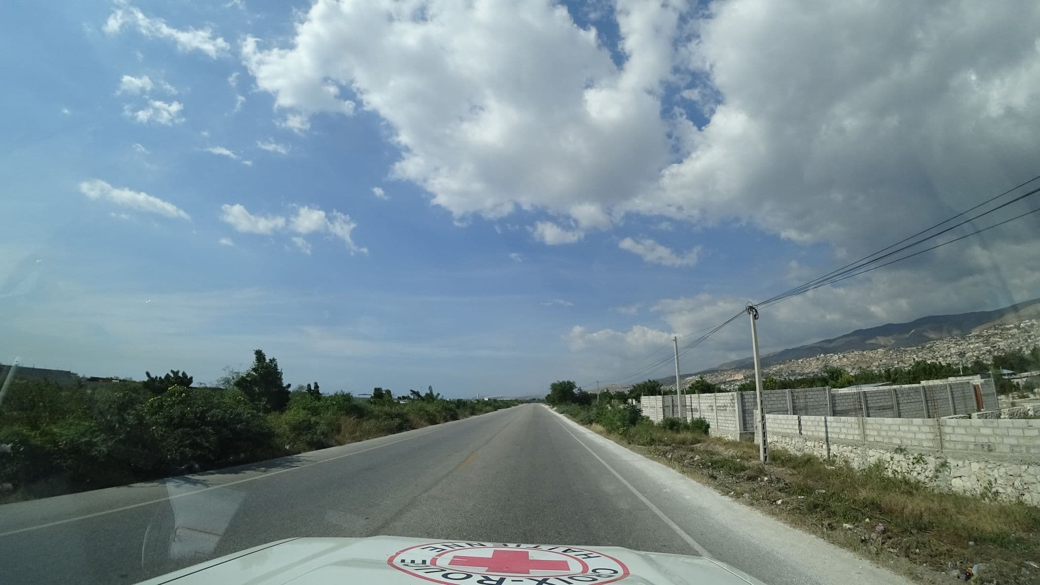 Street view near Full Love Hôtel, Croix-des-Bouquets — © danbjoseph (CC BY-SA · Mapillary)