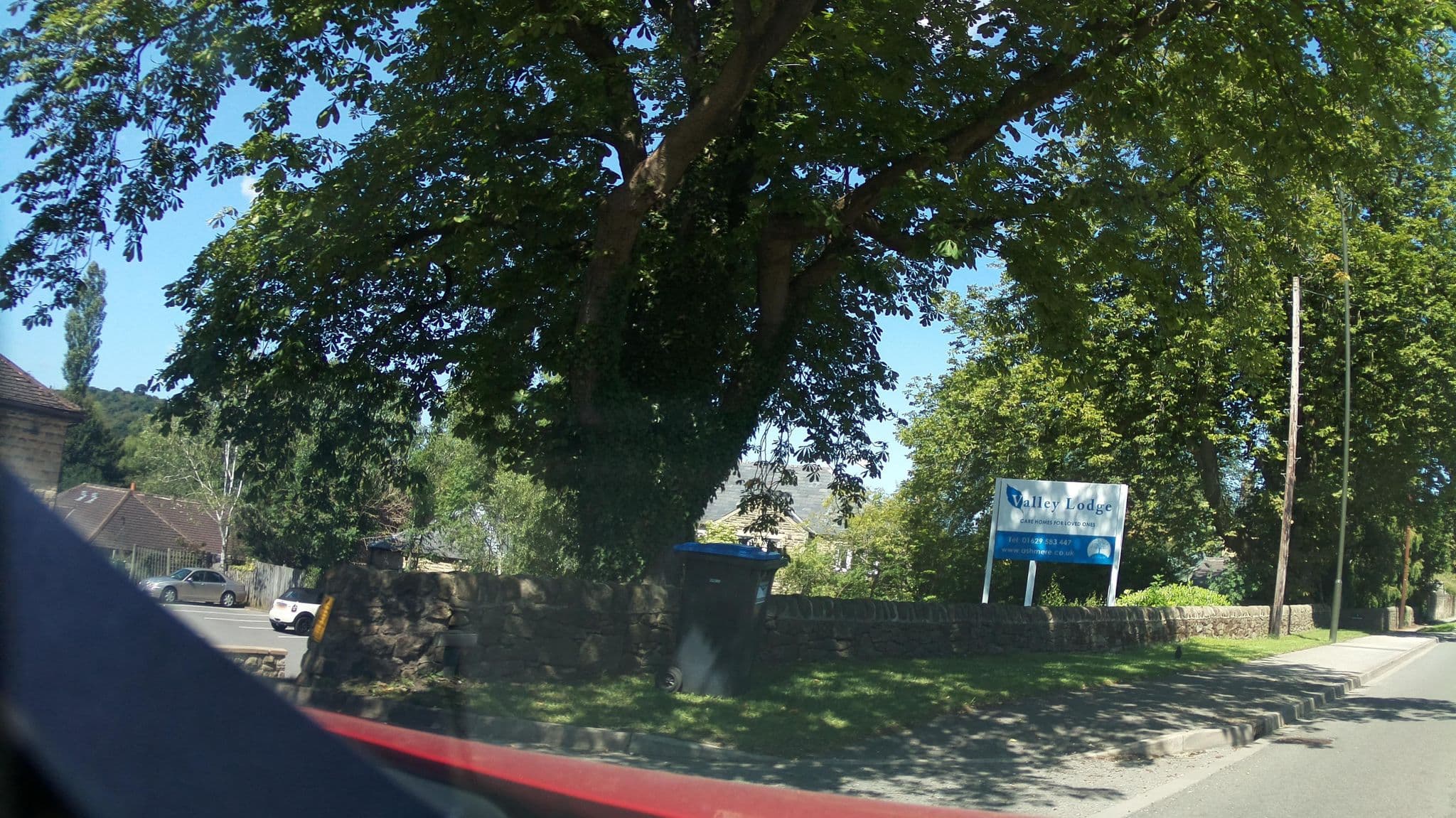 Street view near Sweet Retreat, Matlock — © southglos (CC BY-SA · Mapillary)