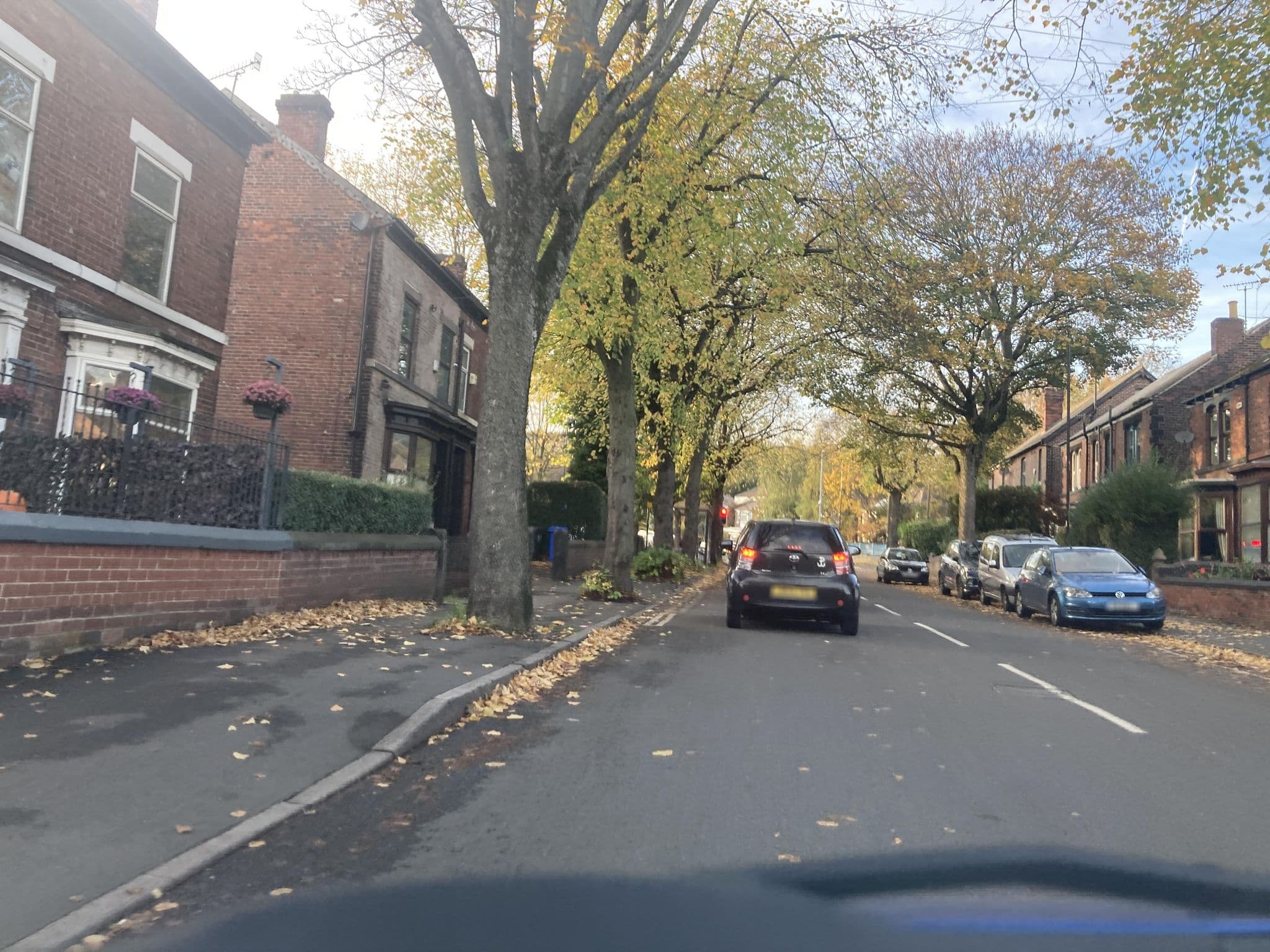 Street view near Pitsmoor Youth Housing Trust, Burngreave — © cjmalone (CC BY-SA · Mapillary)