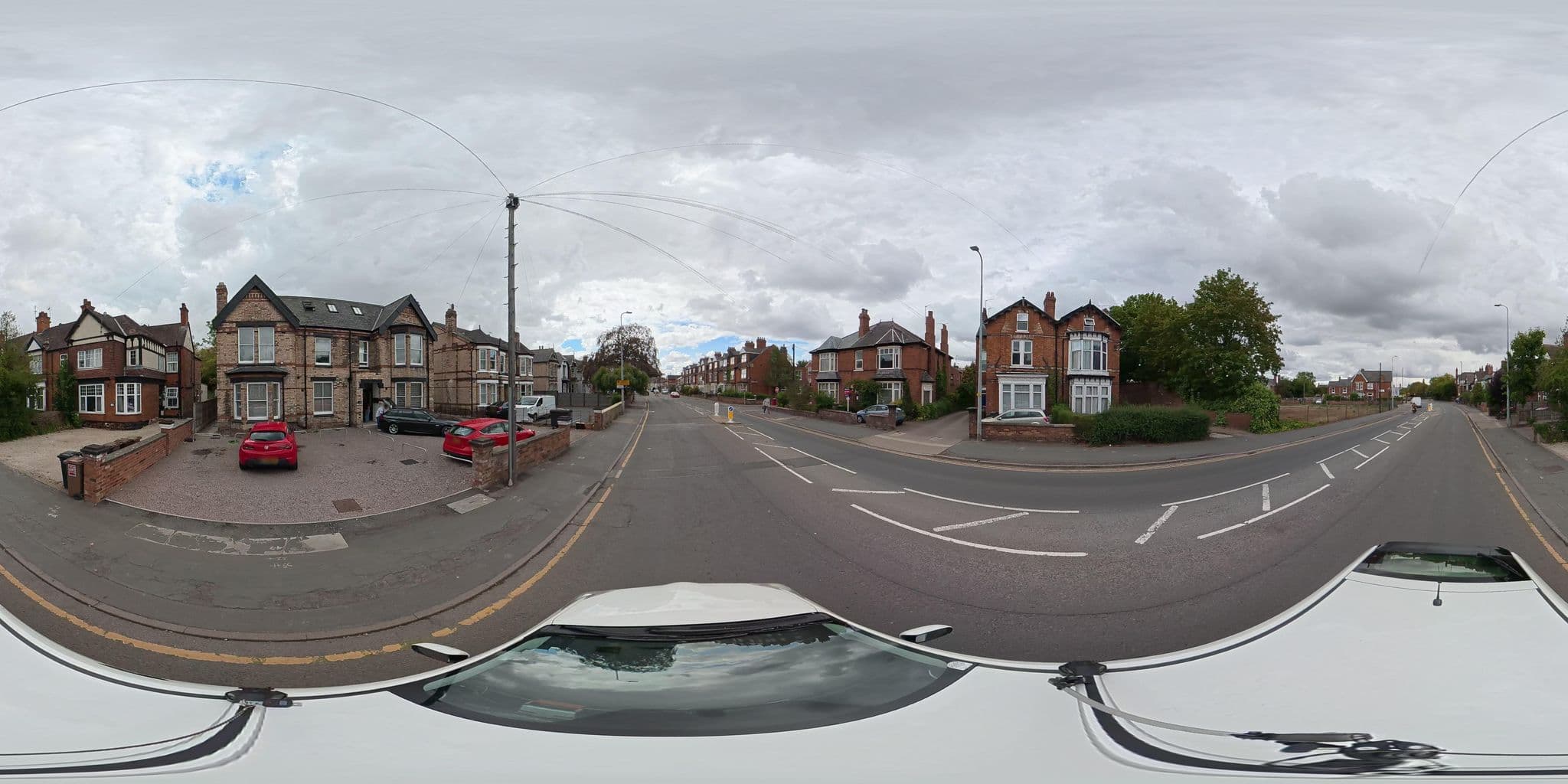 Street view near The Wren Guest House, Lincoln — © osmplus_org (CC BY-SA · Mapillary)
