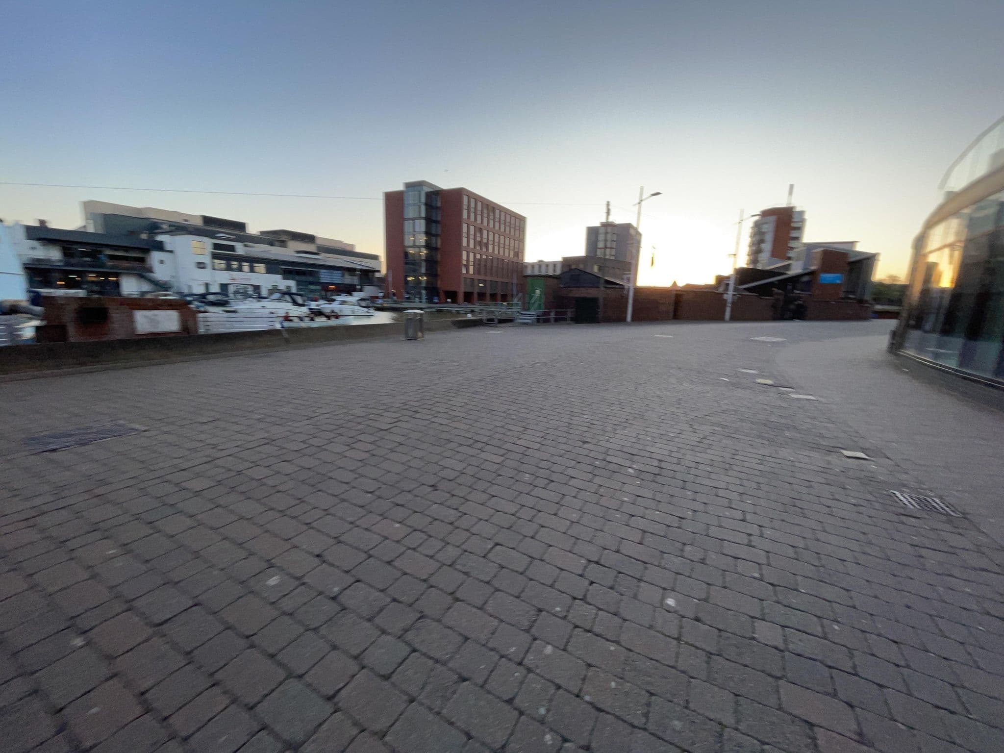 Street view near Birchover One the Brayford, Lincoln — © 4004 (CC BY-SA · Mapillary)
