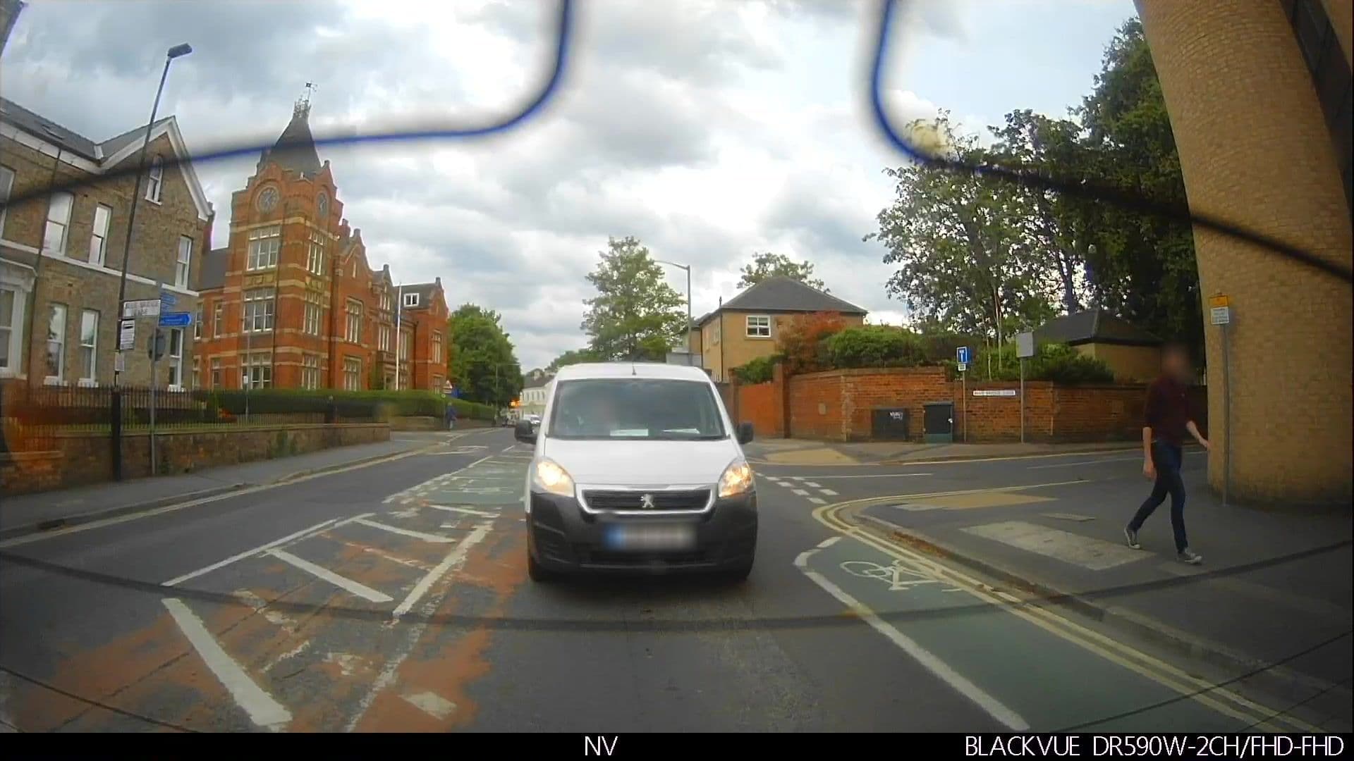 Street view near The Blue Bridge, York — © lamaar639 (CC BY-SA · Mapillary)