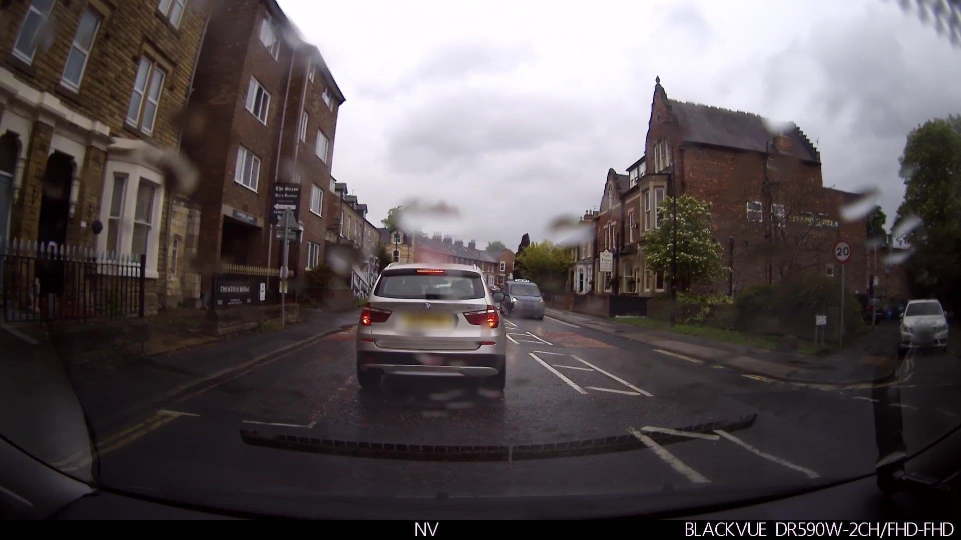 Street view near Number 71 b&b, York — © lamaar639 (CC BY-SA · Mapillary)