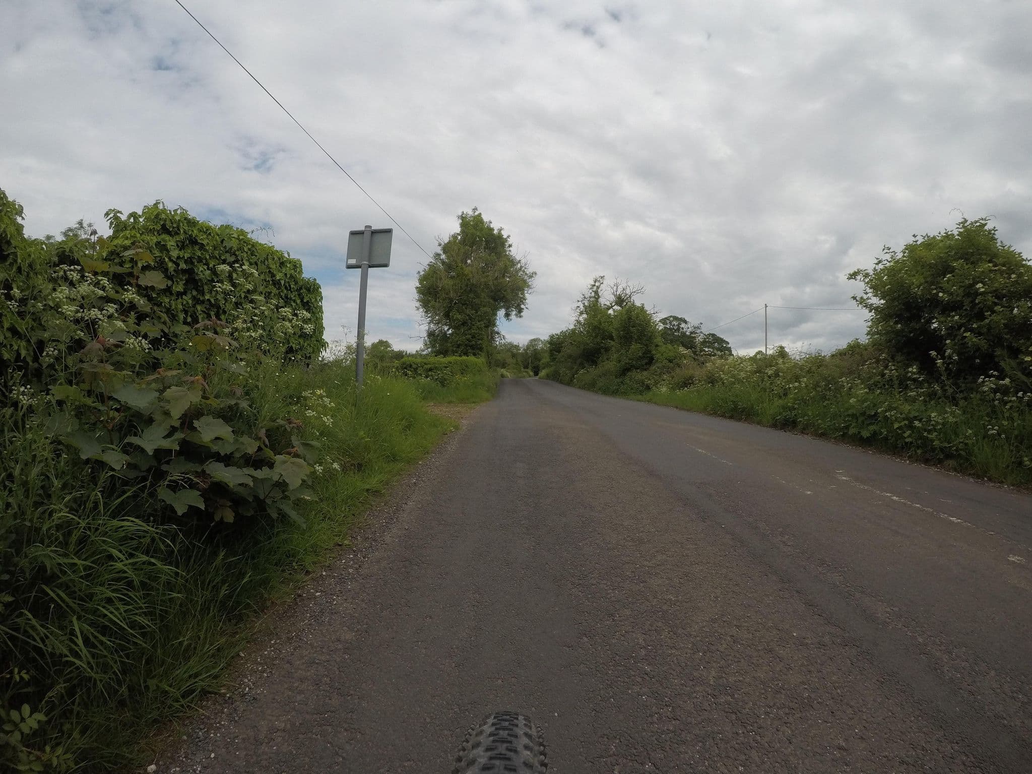 Street view near Challan Hall, Silverdale — © mfk (CC BY-SA · Mapillary)