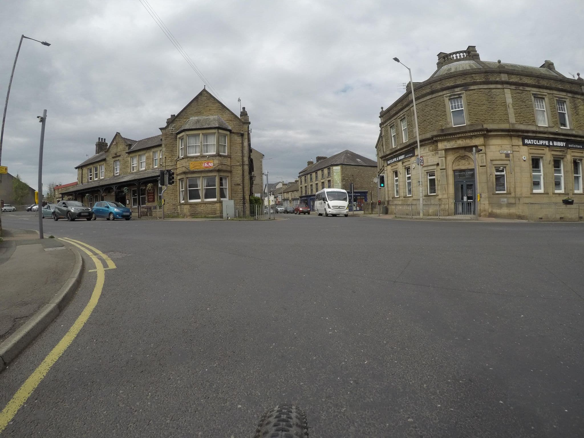 Street view near County Hotel, Carnforth — © mfk (CC BY-SA · Mapillary)