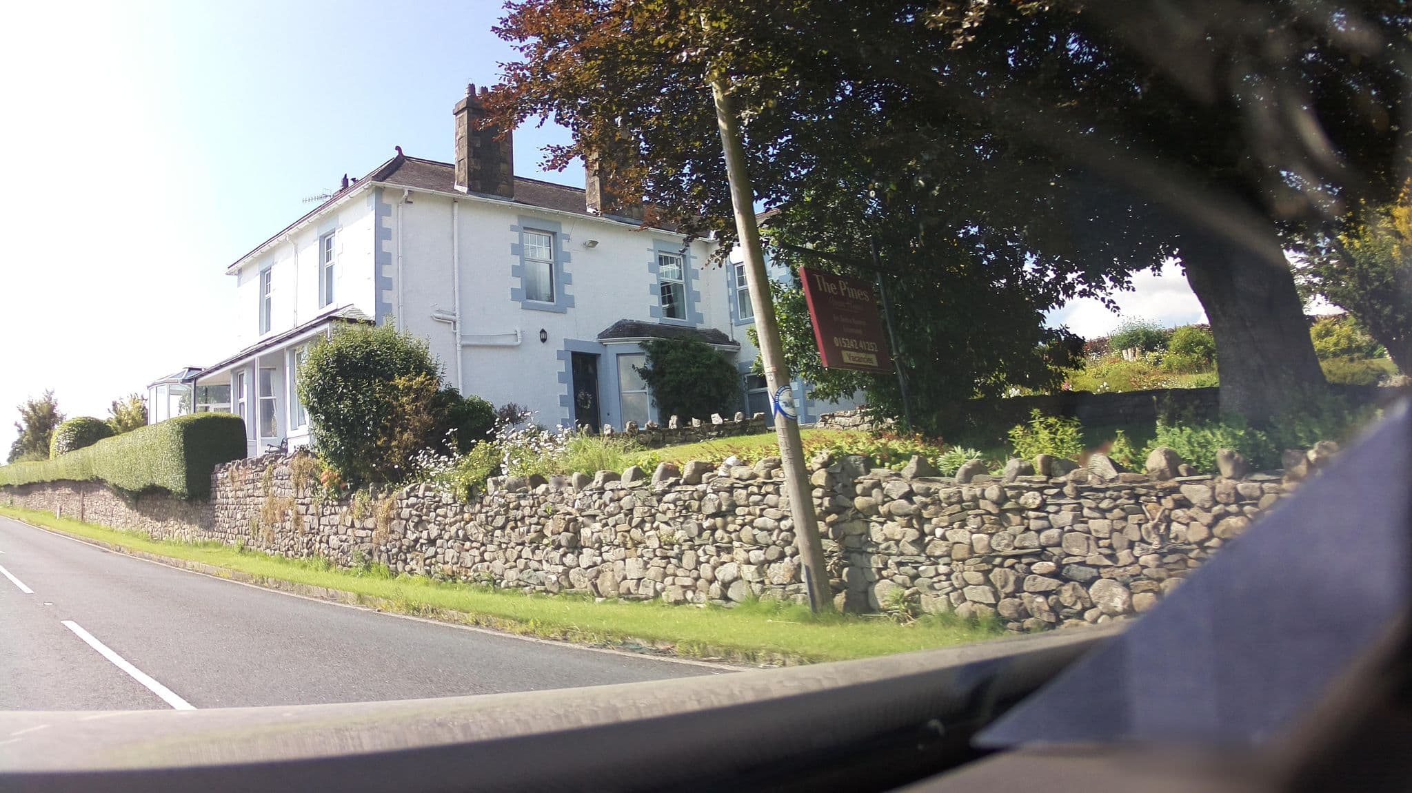 Street view near Beechtree Cottages, Ingleton — © southglos (CC BY-SA · Mapillary)