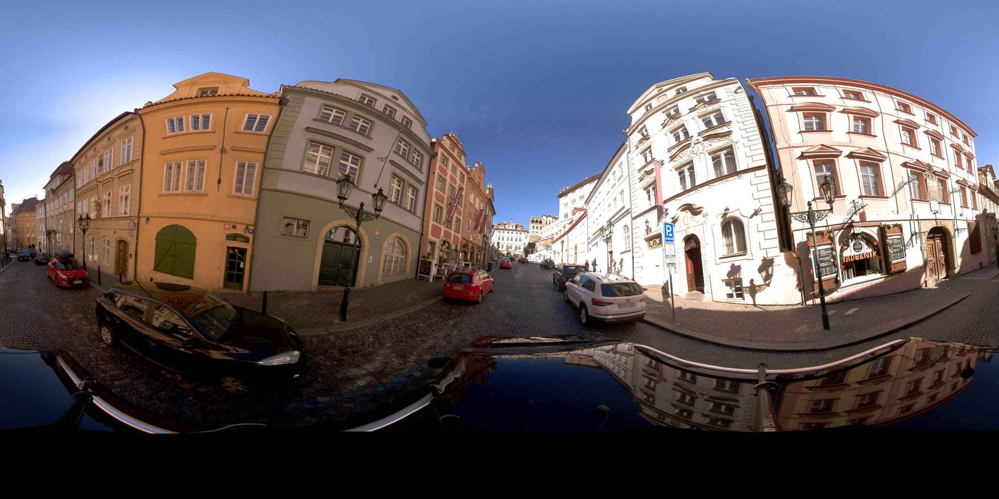 Street view near Arpacay Backpackers, Malá Strana — © jeffreymartin (CC BY-SA · Mapillary)