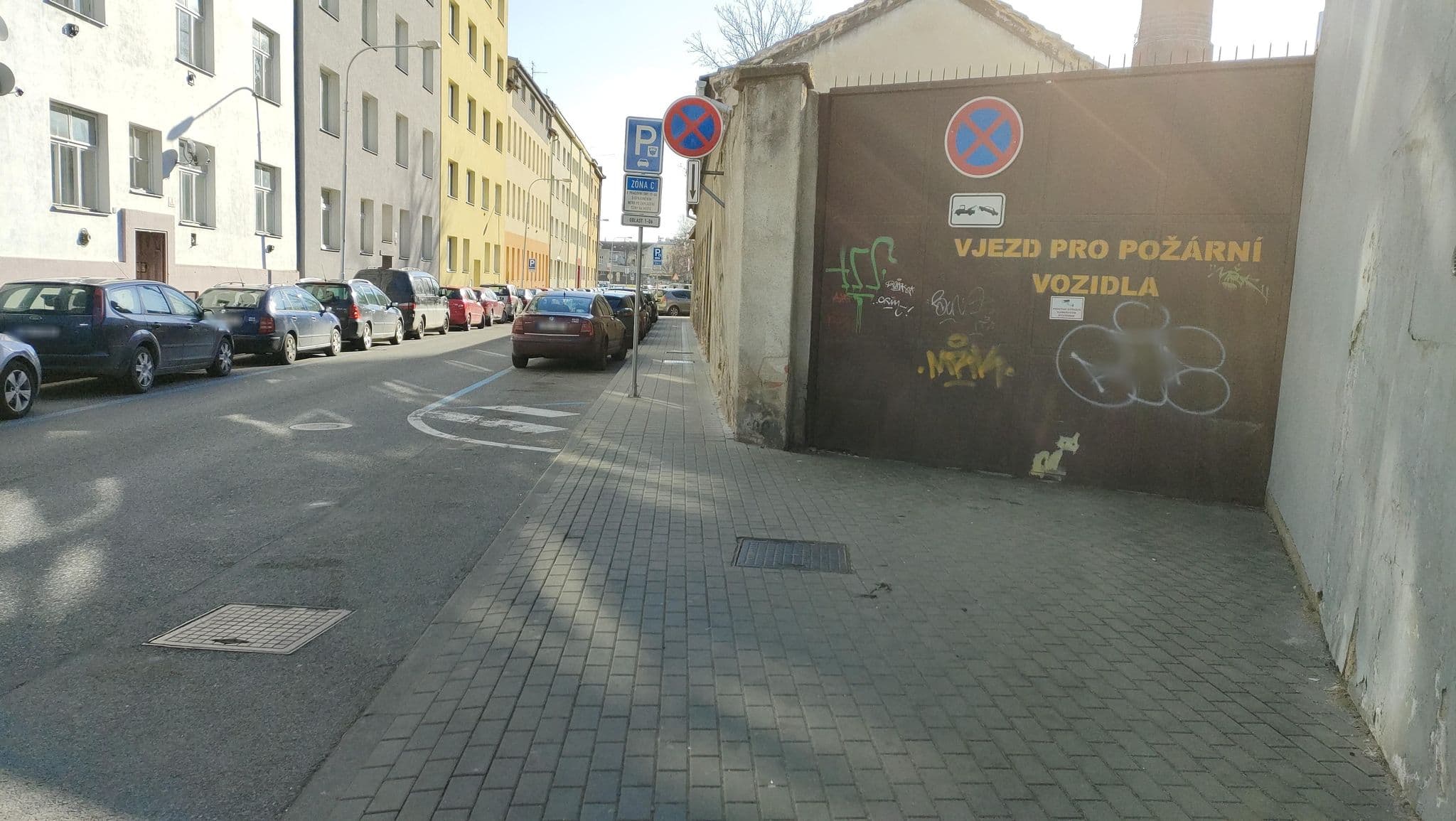 Street view near Radlas.cz ubytovna, Brno — © micaai (CC BY-SA · Mapillary)