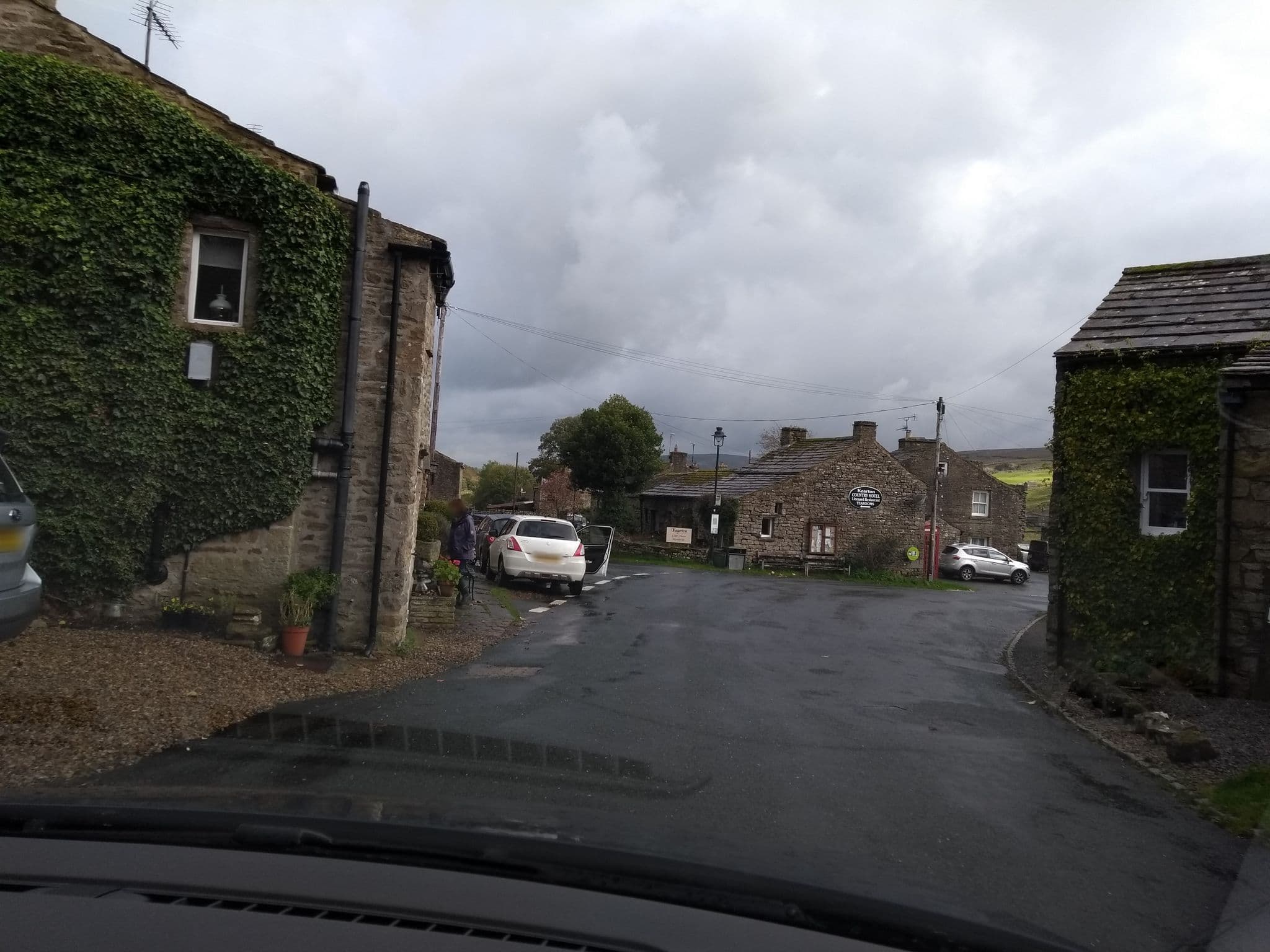 Street view near Kearton Country Hotel, Kirkby Stephen — © rob (CC BY-SA · Mapillary)